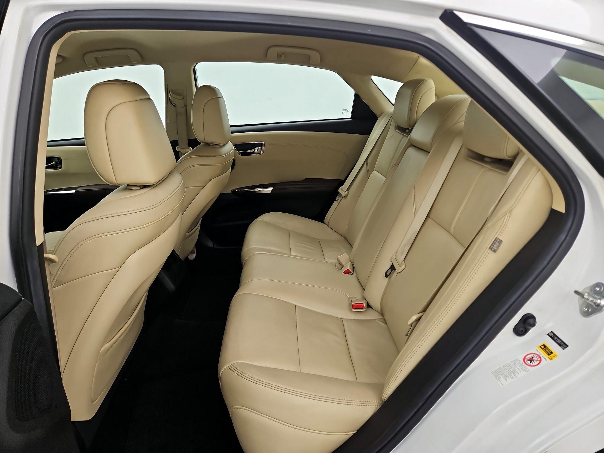 Thumbnail: 2015 Toyota Avalon - 19