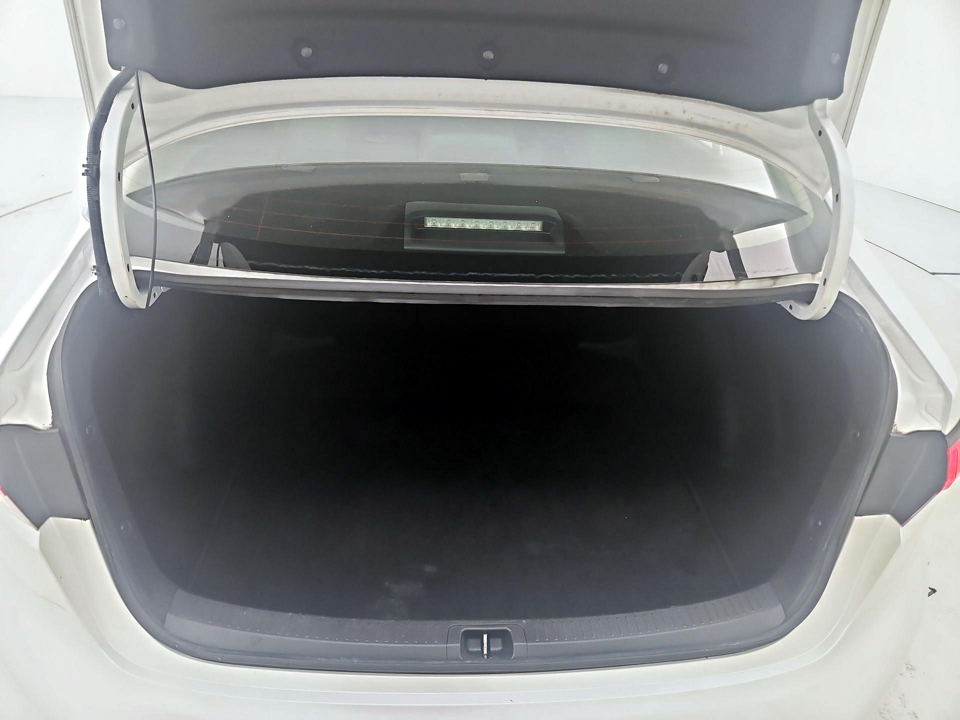 Thumbnail: 2022 Toyota Corolla - 20