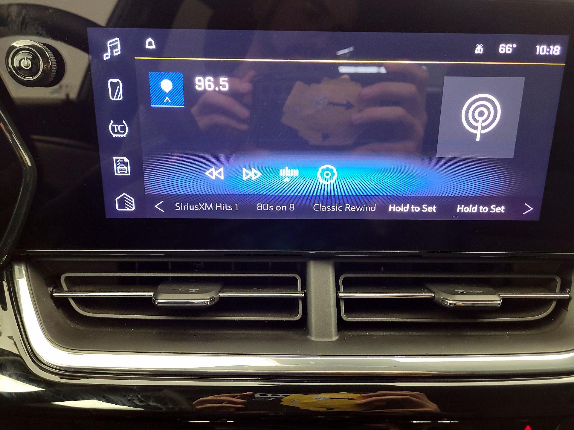 Thumbnail: 2025 Chevrolet Trax - 13