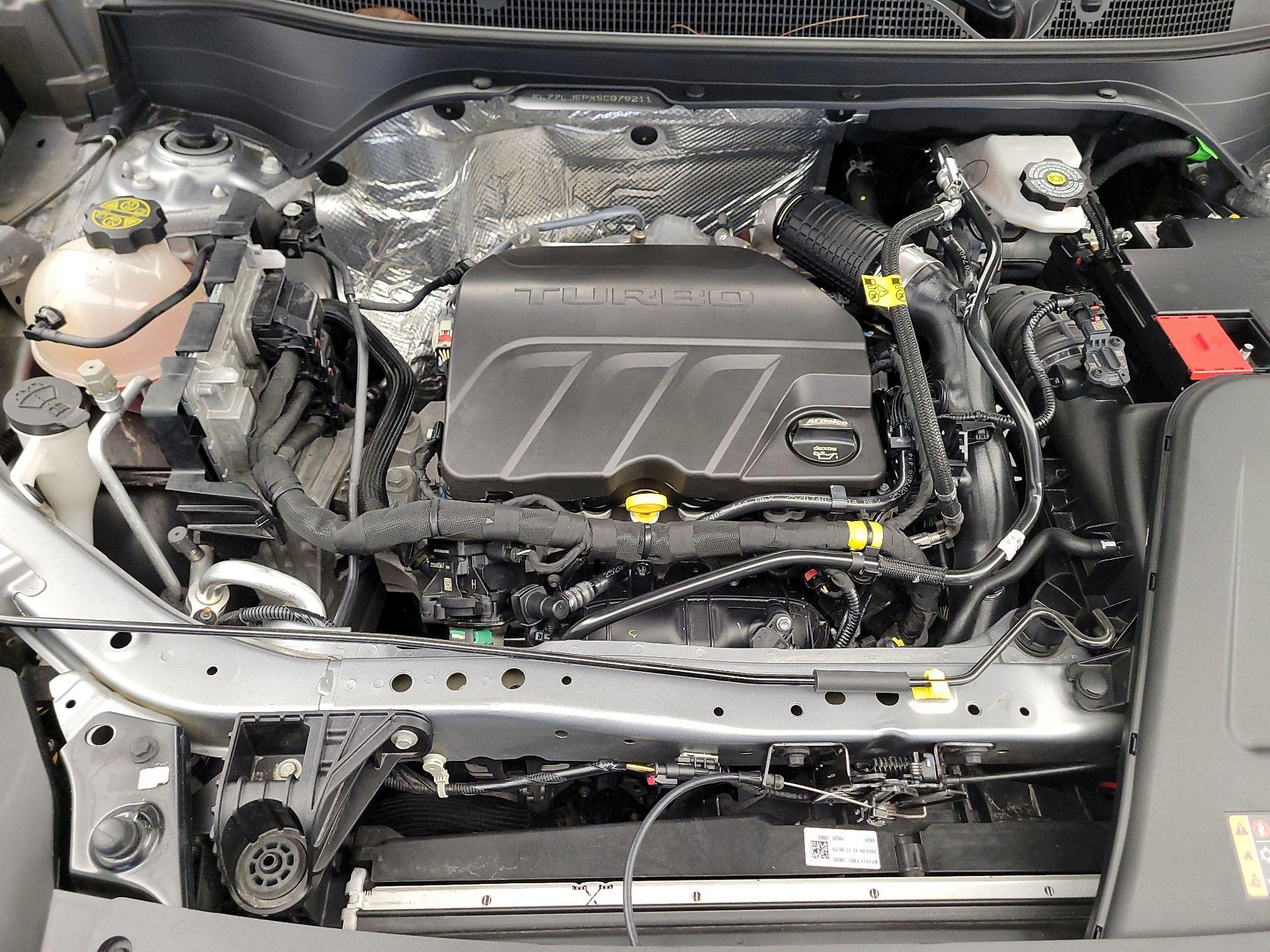 Thumbnail: 2025 Chevrolet Trax - 17