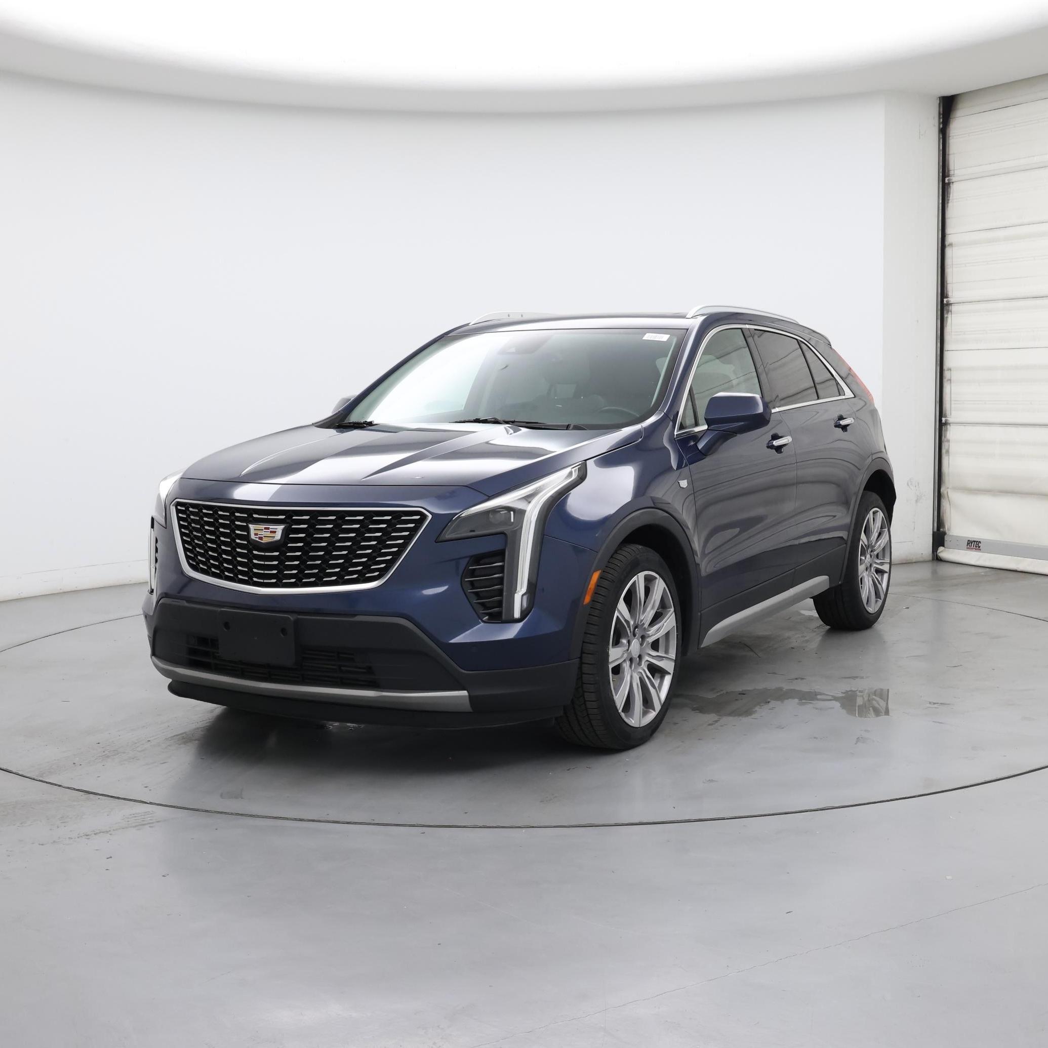 Thumbnail: 2020 Cadillac XT4 - 4
