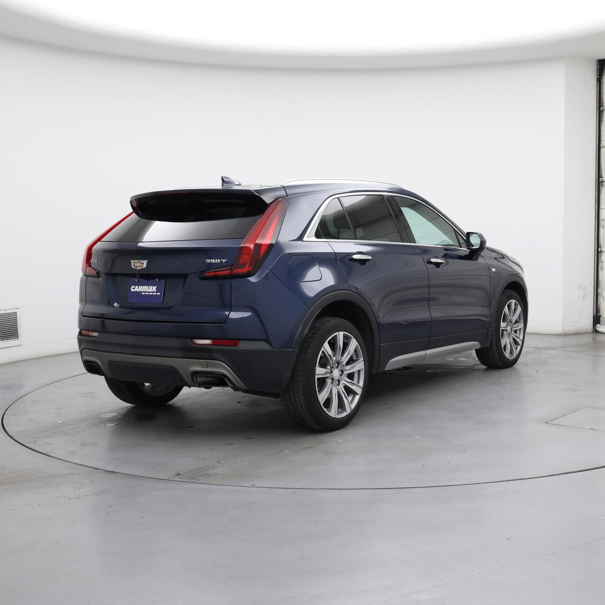 Thumbnail: 2020 Cadillac XT4 - 8