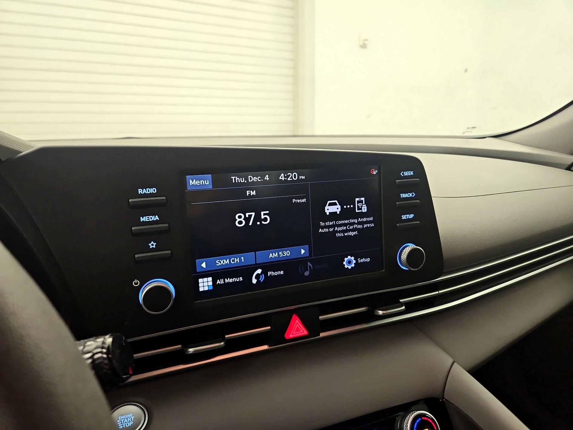 Thumbnail: 2022 Hyundai Elantra - 13