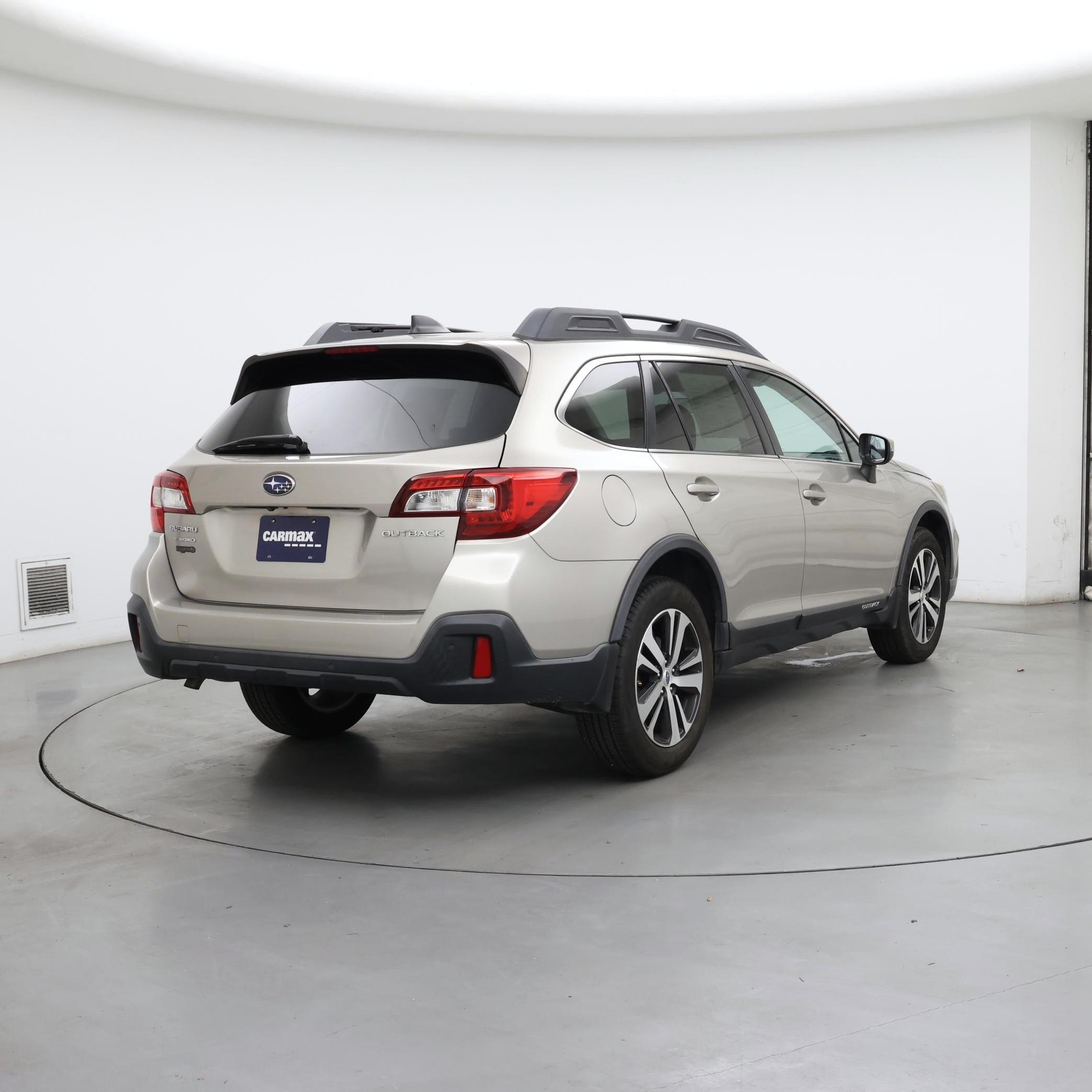 Thumbnail: 2018 Subaru Outback - 8