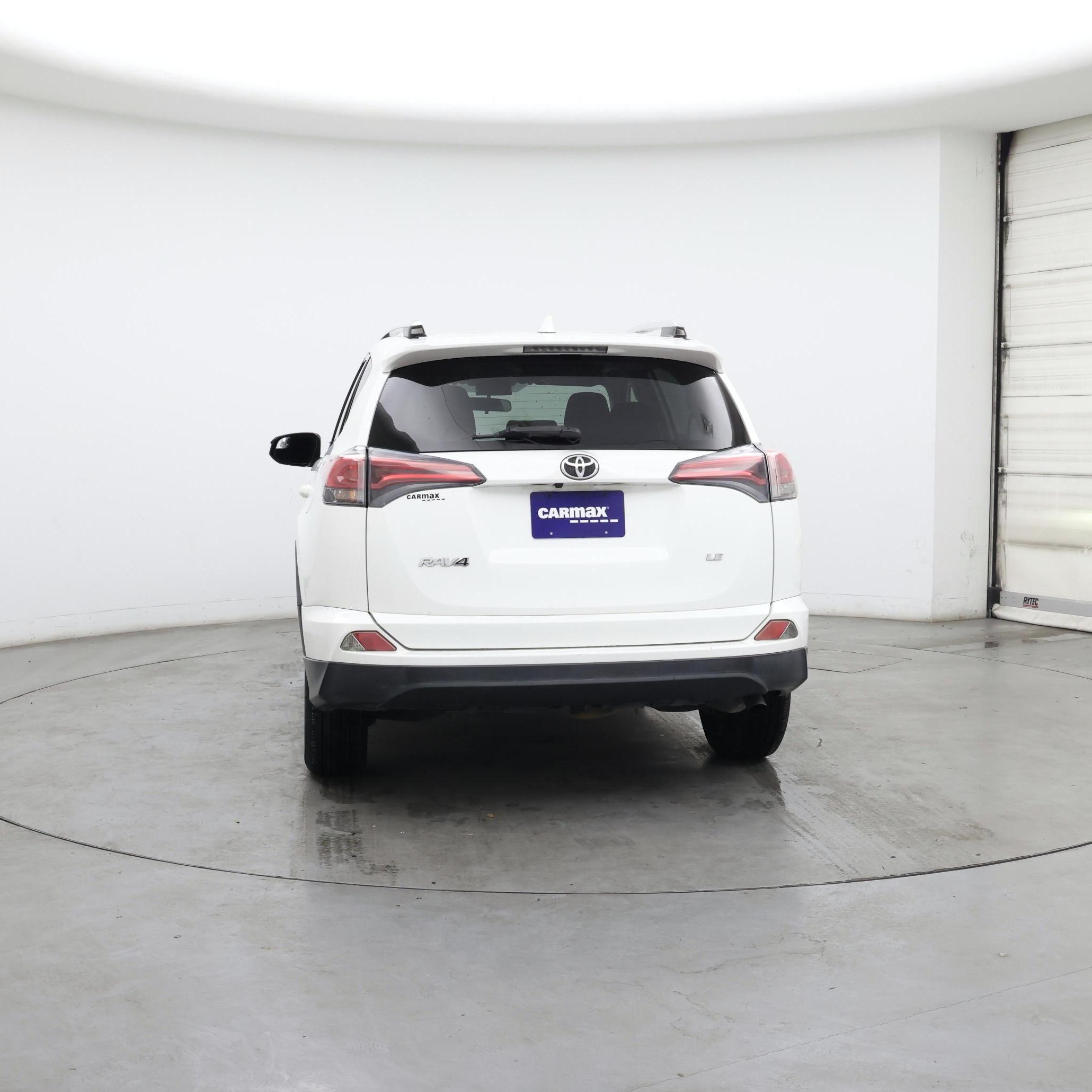 Thumbnail: 2016 Toyota RAV4 - 6