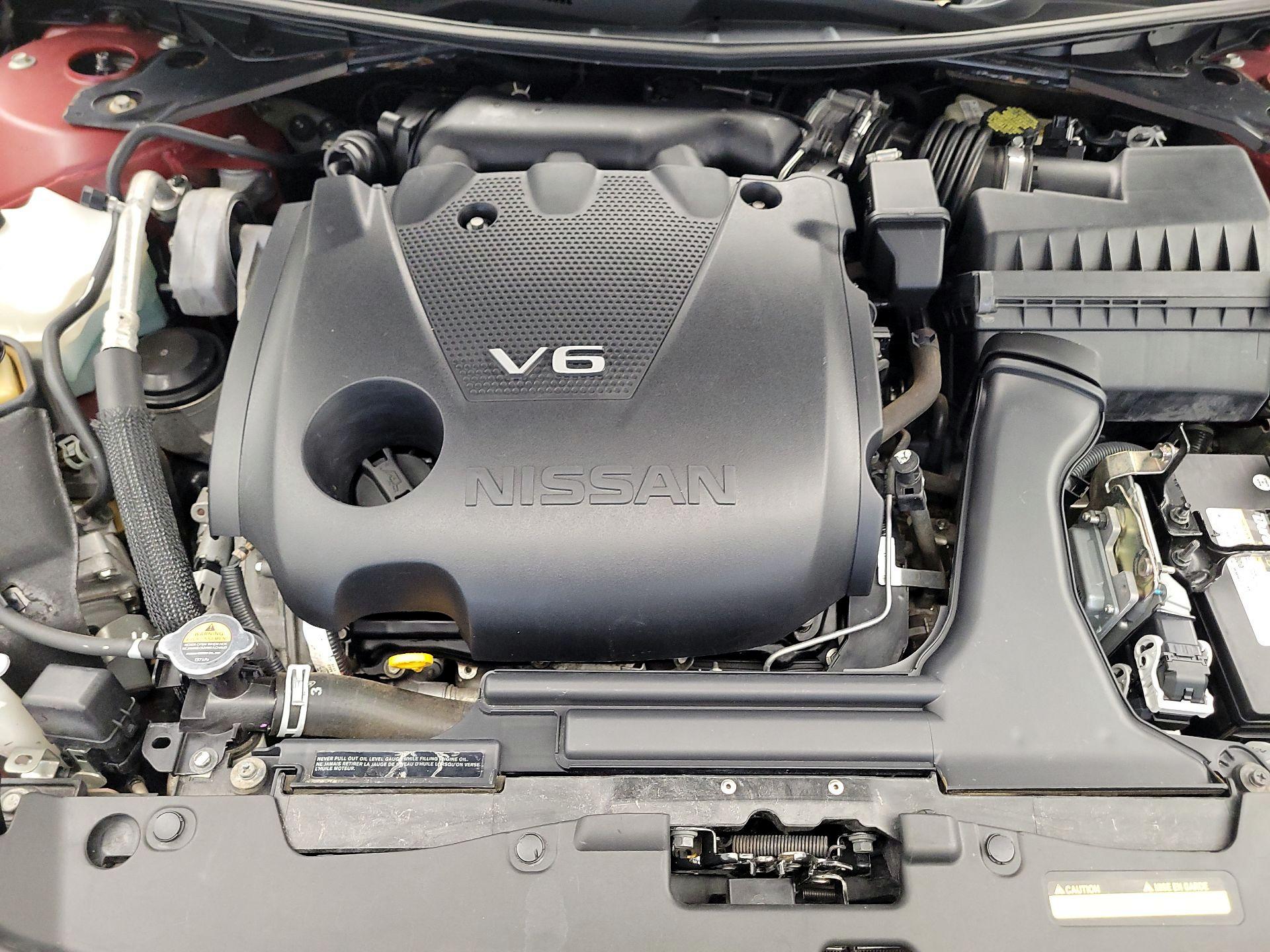 Thumbnail: 2017 Nissan Maxima - 17