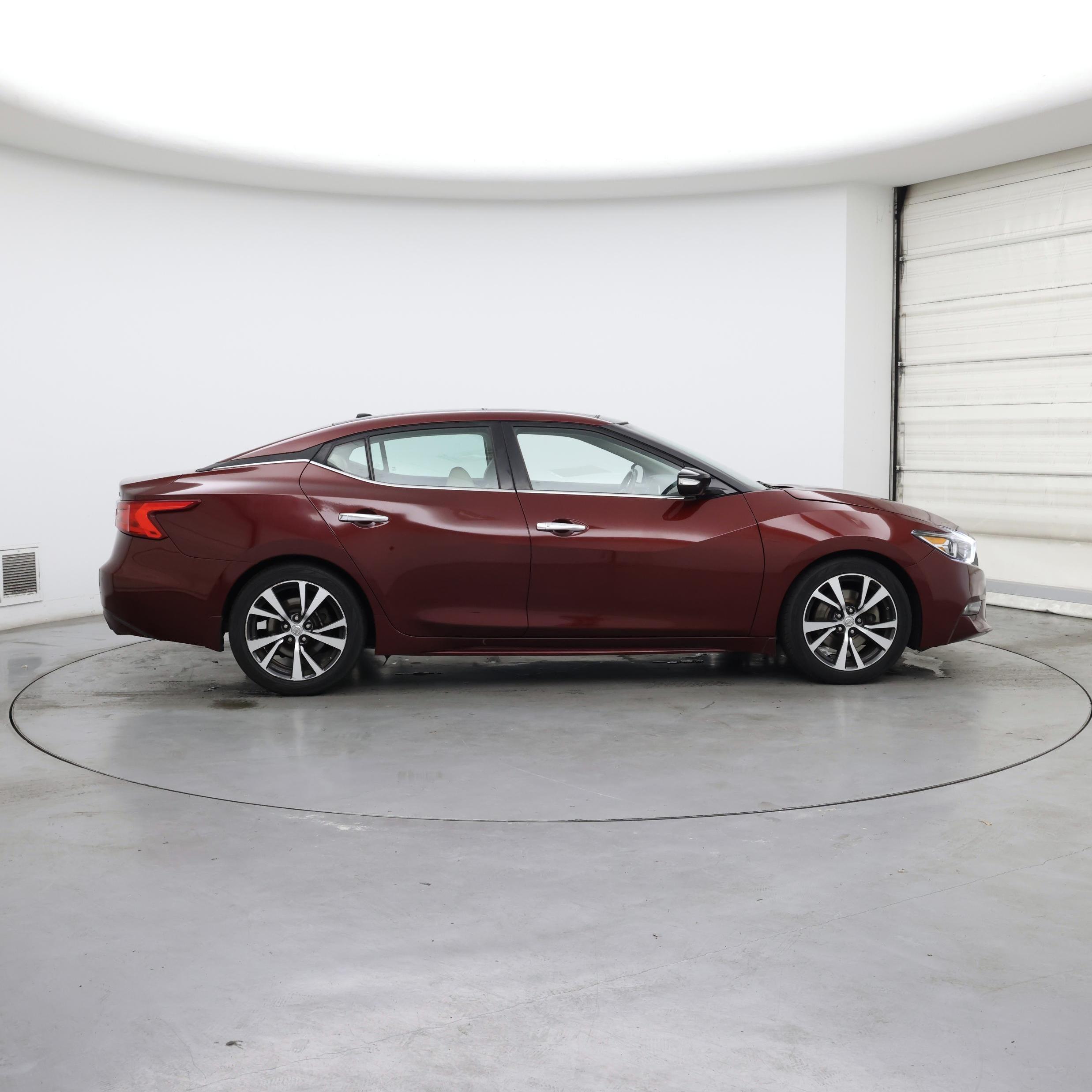 Thumbnail: 2017 Nissan Maxima - 7