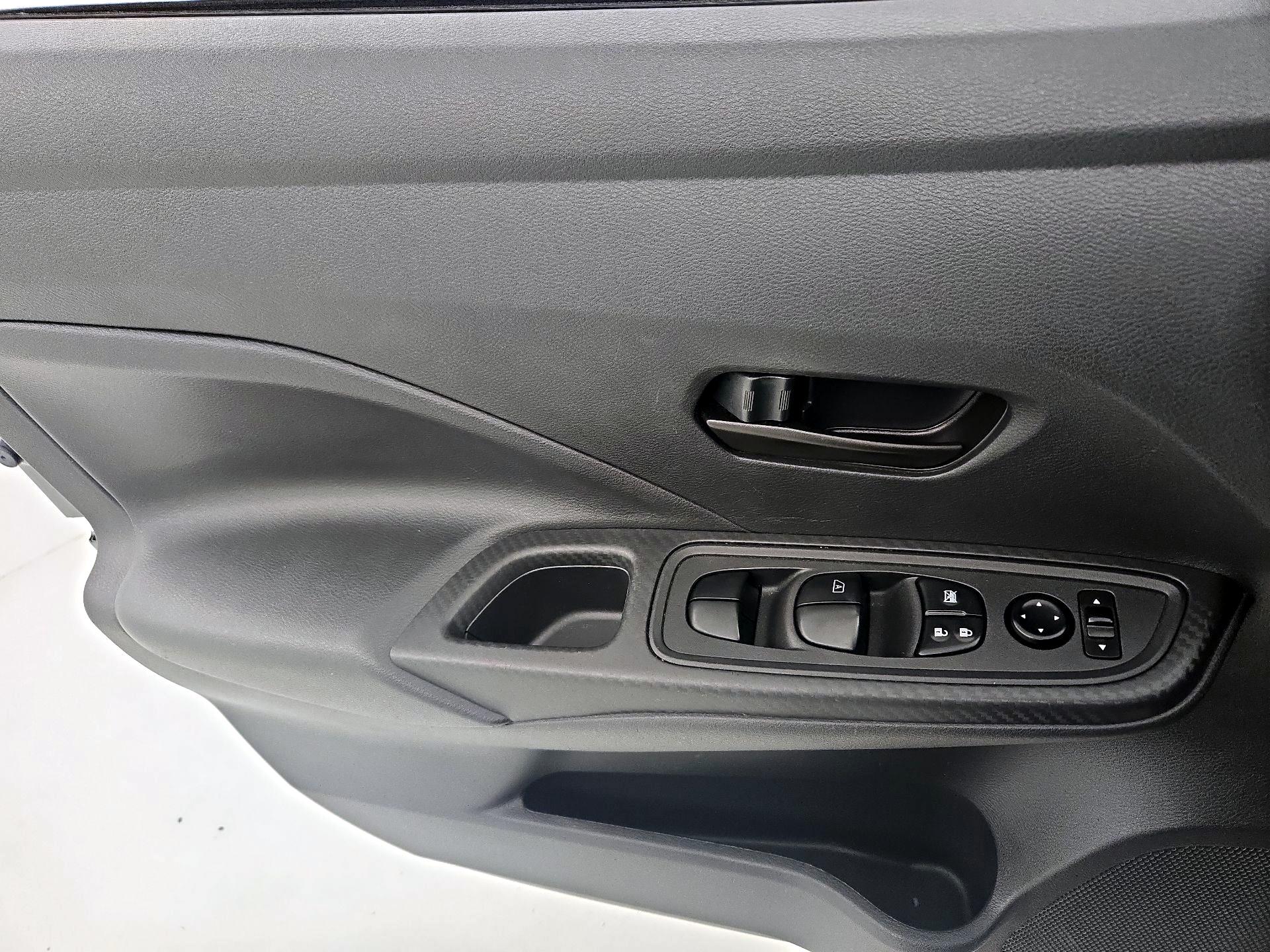 Thumbnail: 2021 Nissan Versa - 12