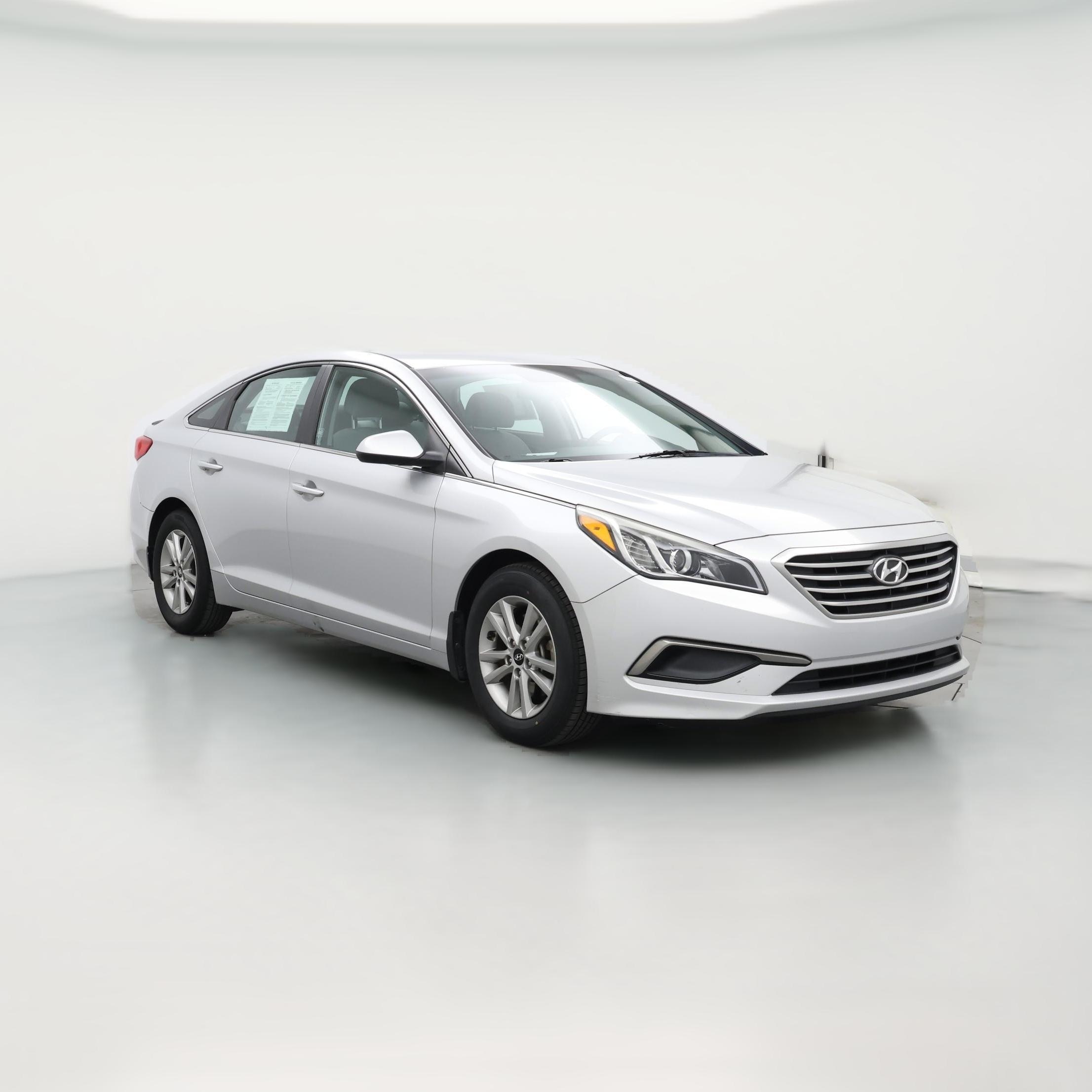 Thumbnail: 2016 Hyundai Sonata - 1