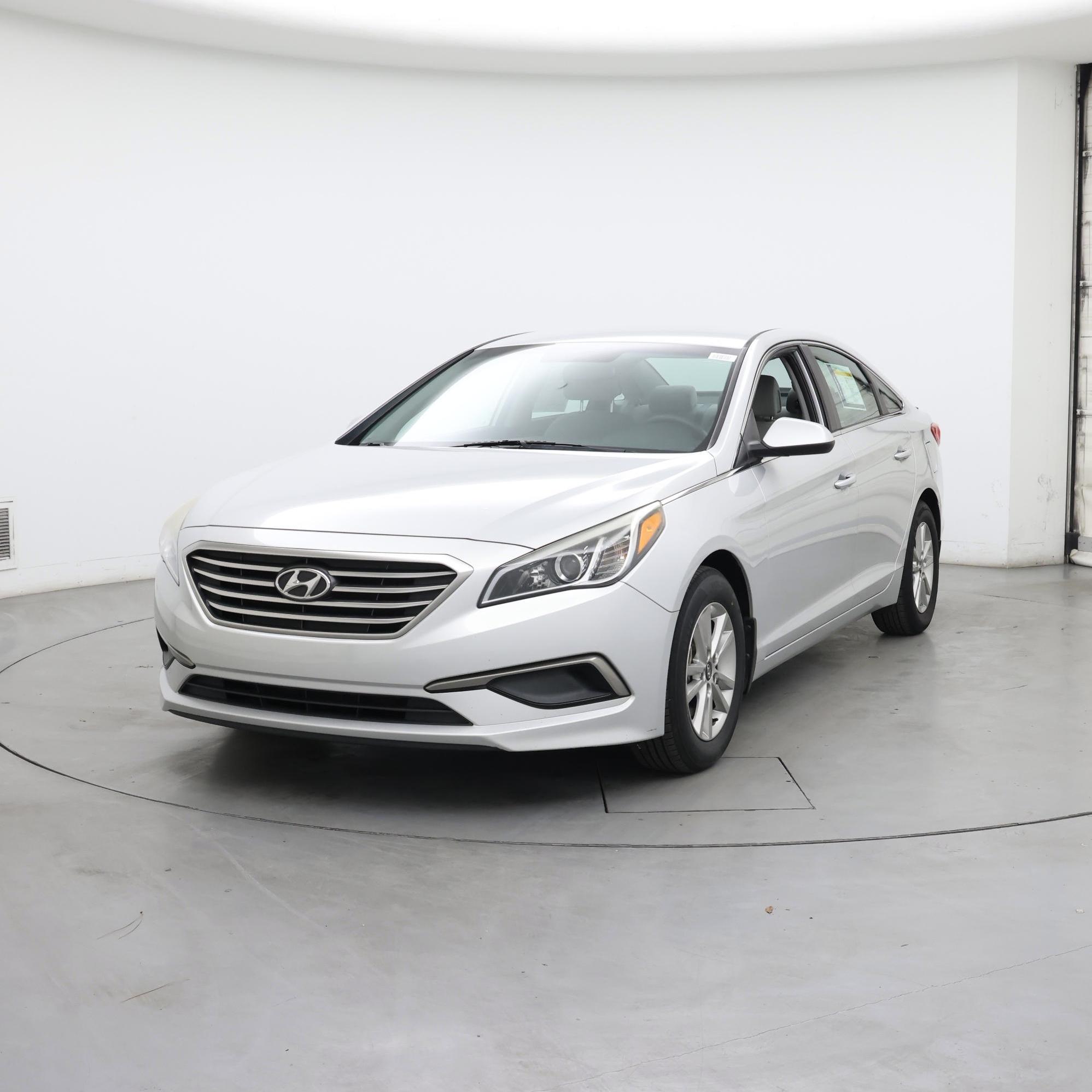 Thumbnail: 2016 Hyundai Sonata - 4