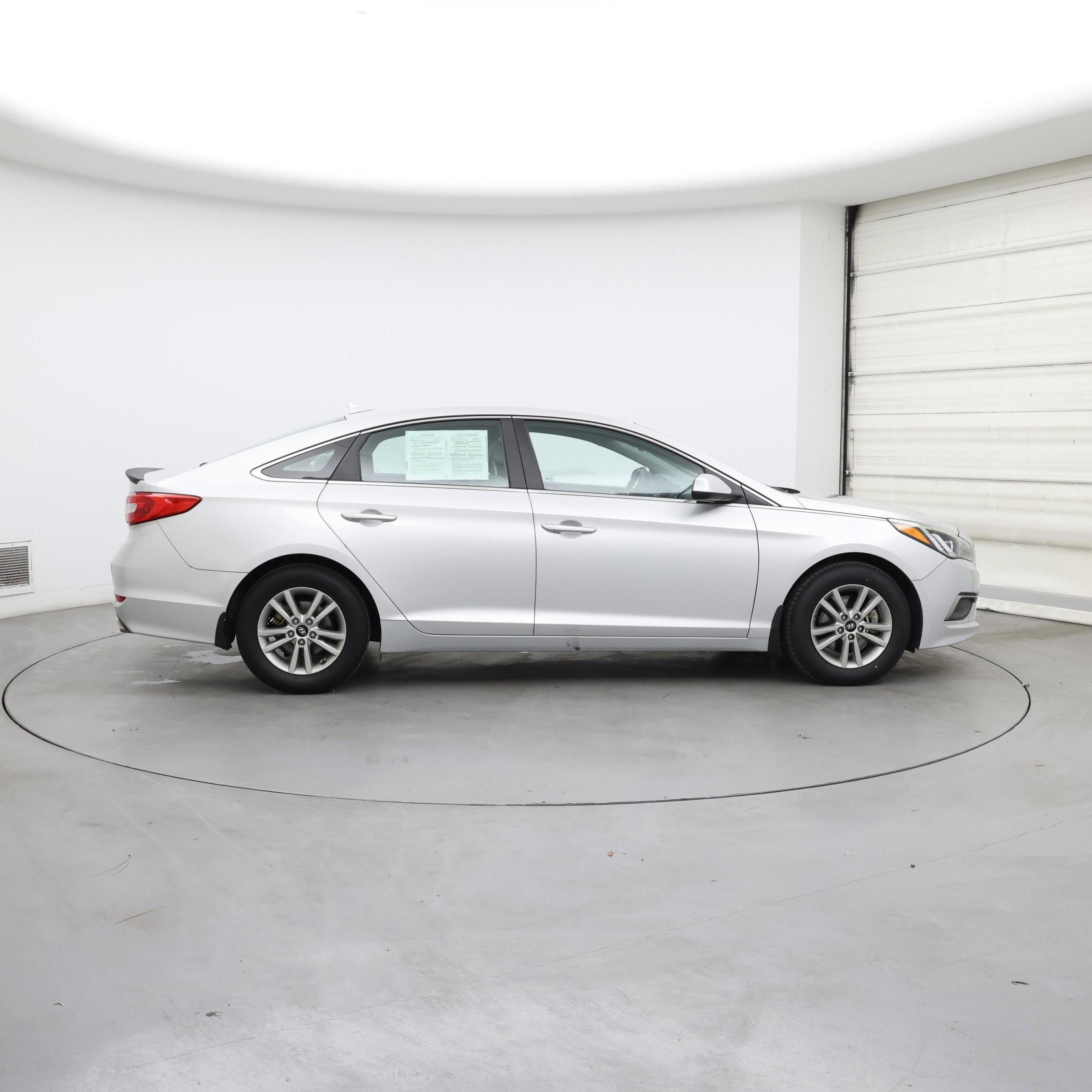 Thumbnail: 2016 Hyundai Sonata - 7