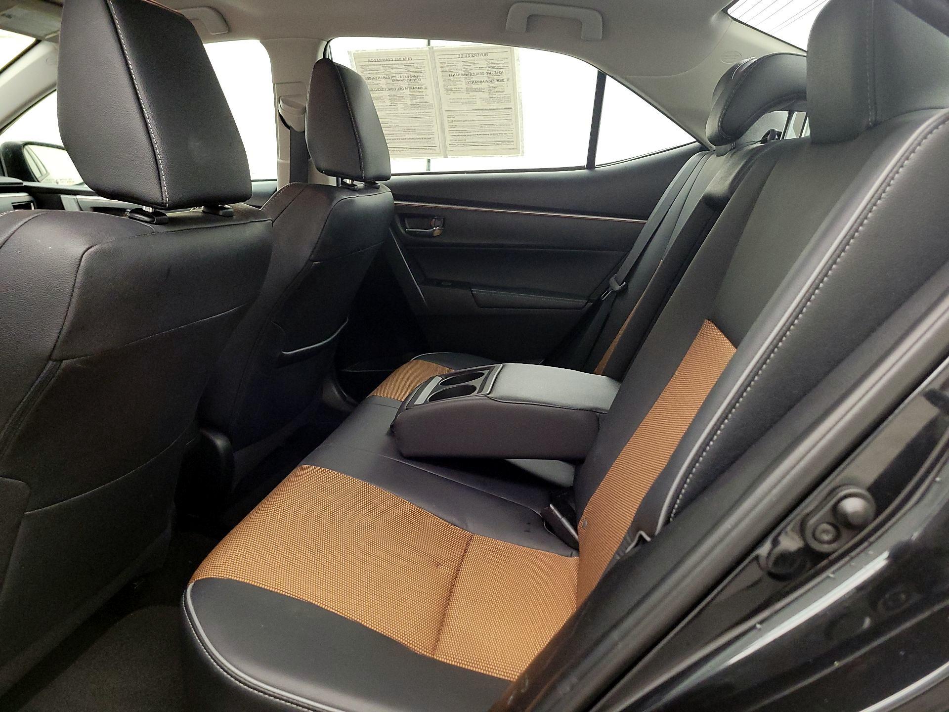 Thumbnail: 2015 Toyota Corolla - 19