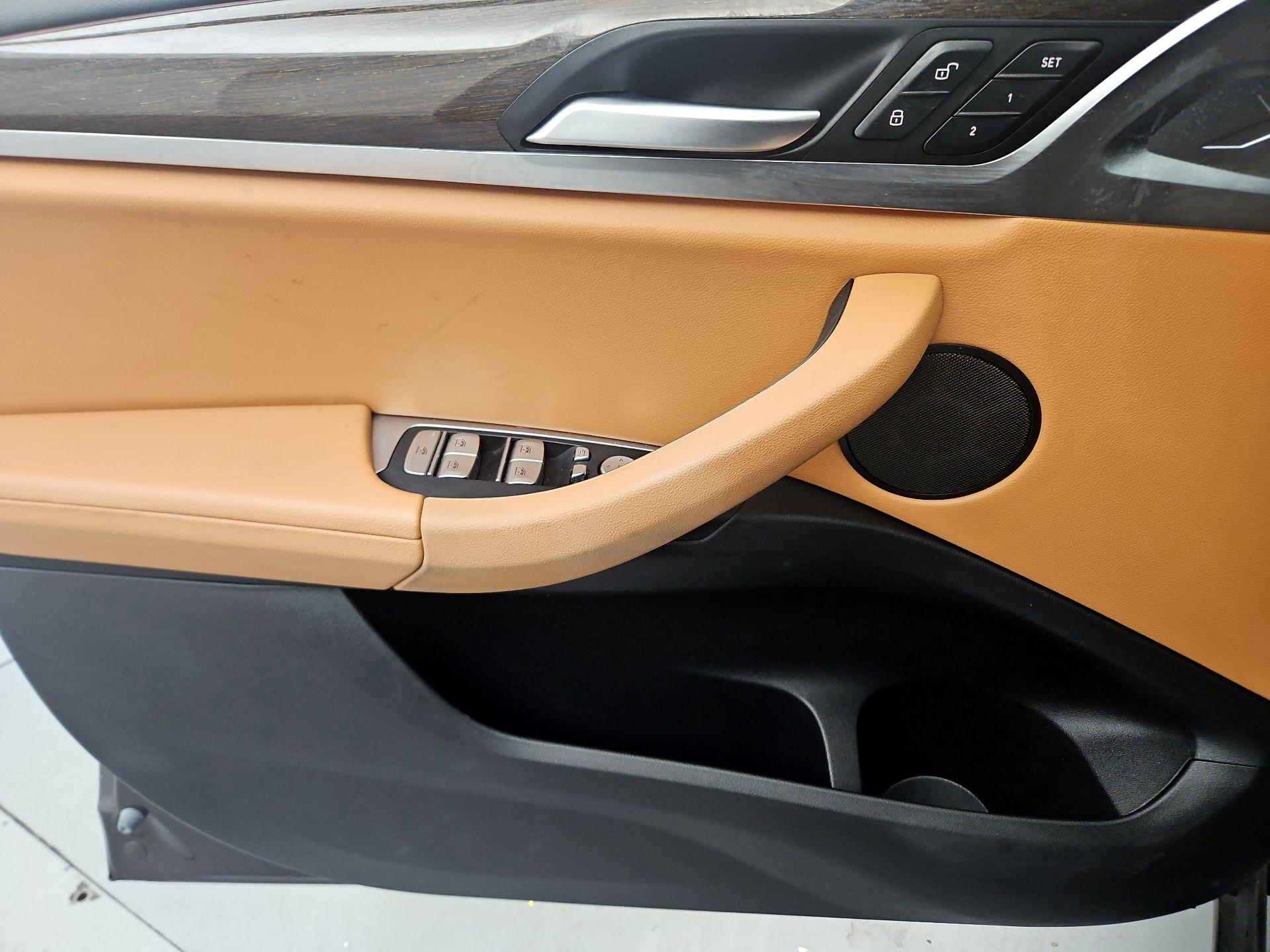 Thumbnail: 2022 BMW X3 - 12