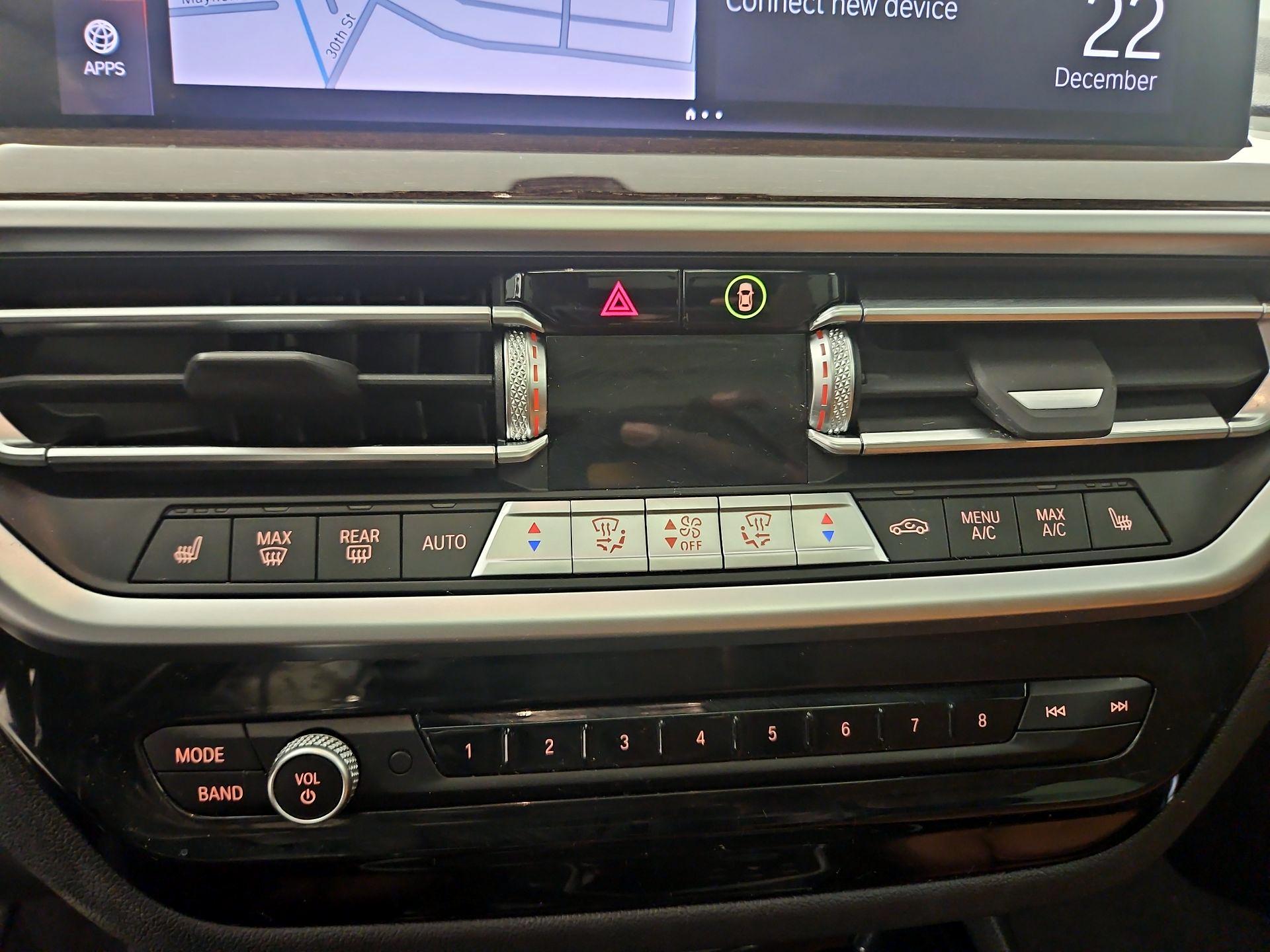 Thumbnail: 2022 BMW X3 - 16