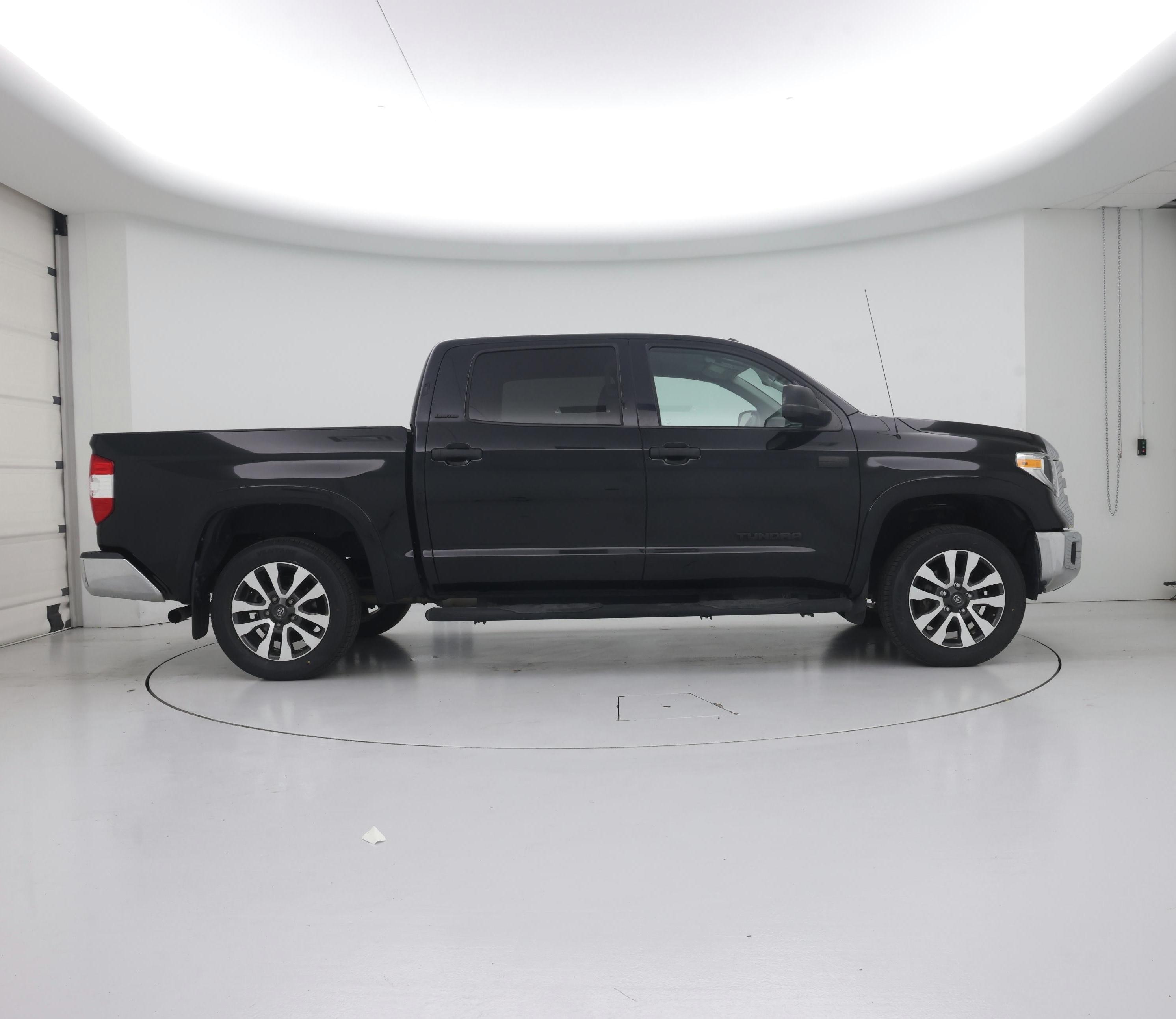 Thumbnail: 2019 Toyota Tundra - 7