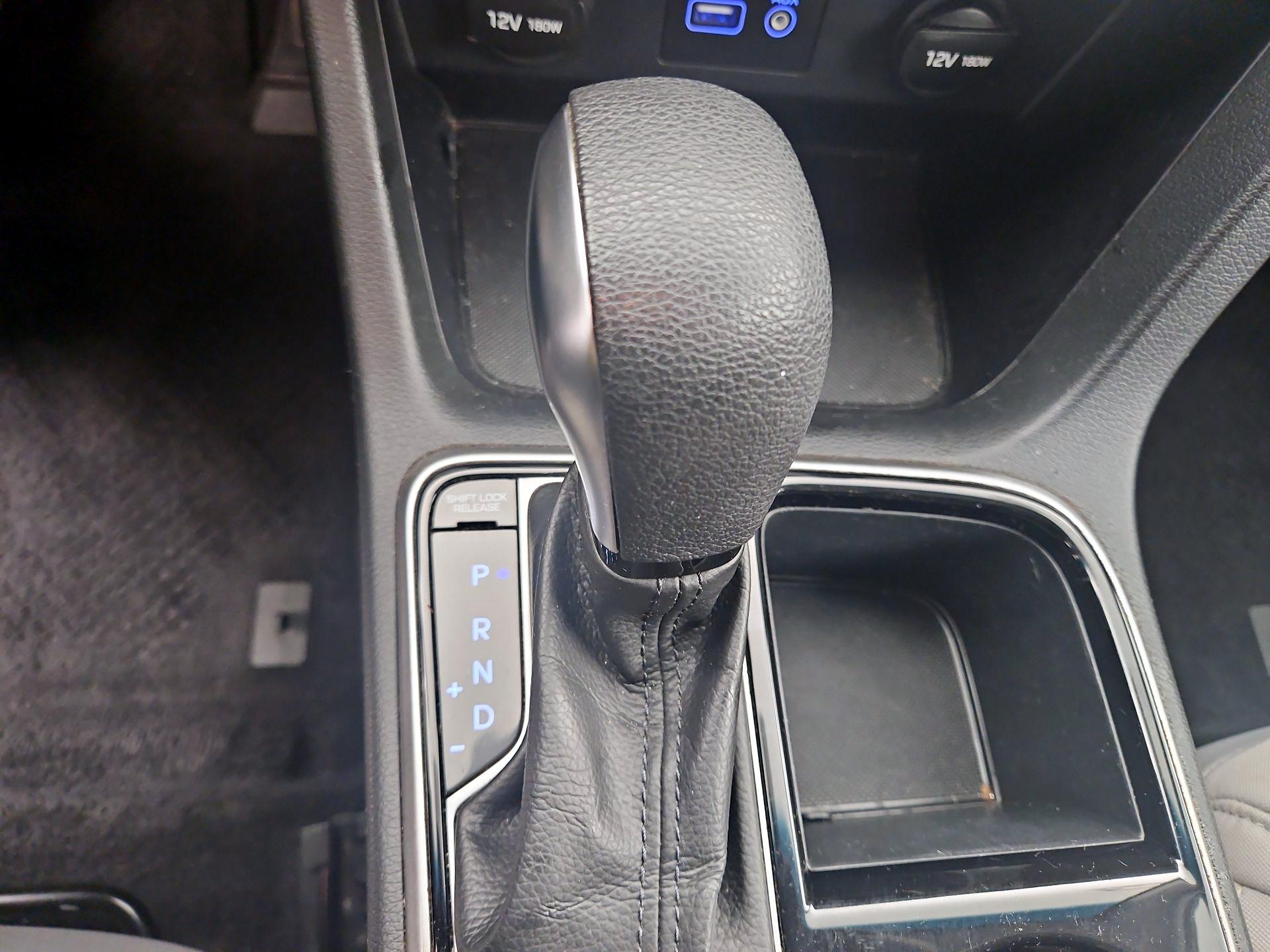 Thumbnail: 2019 Hyundai Sonata - 17