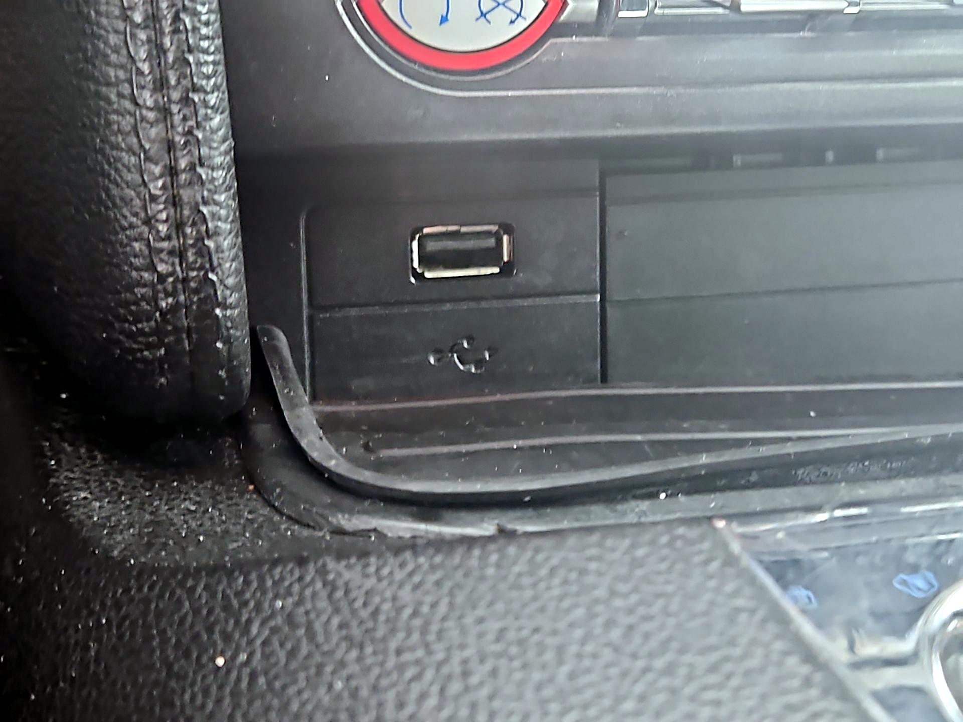 Thumbnail: 2015 Ford Mustang - 18