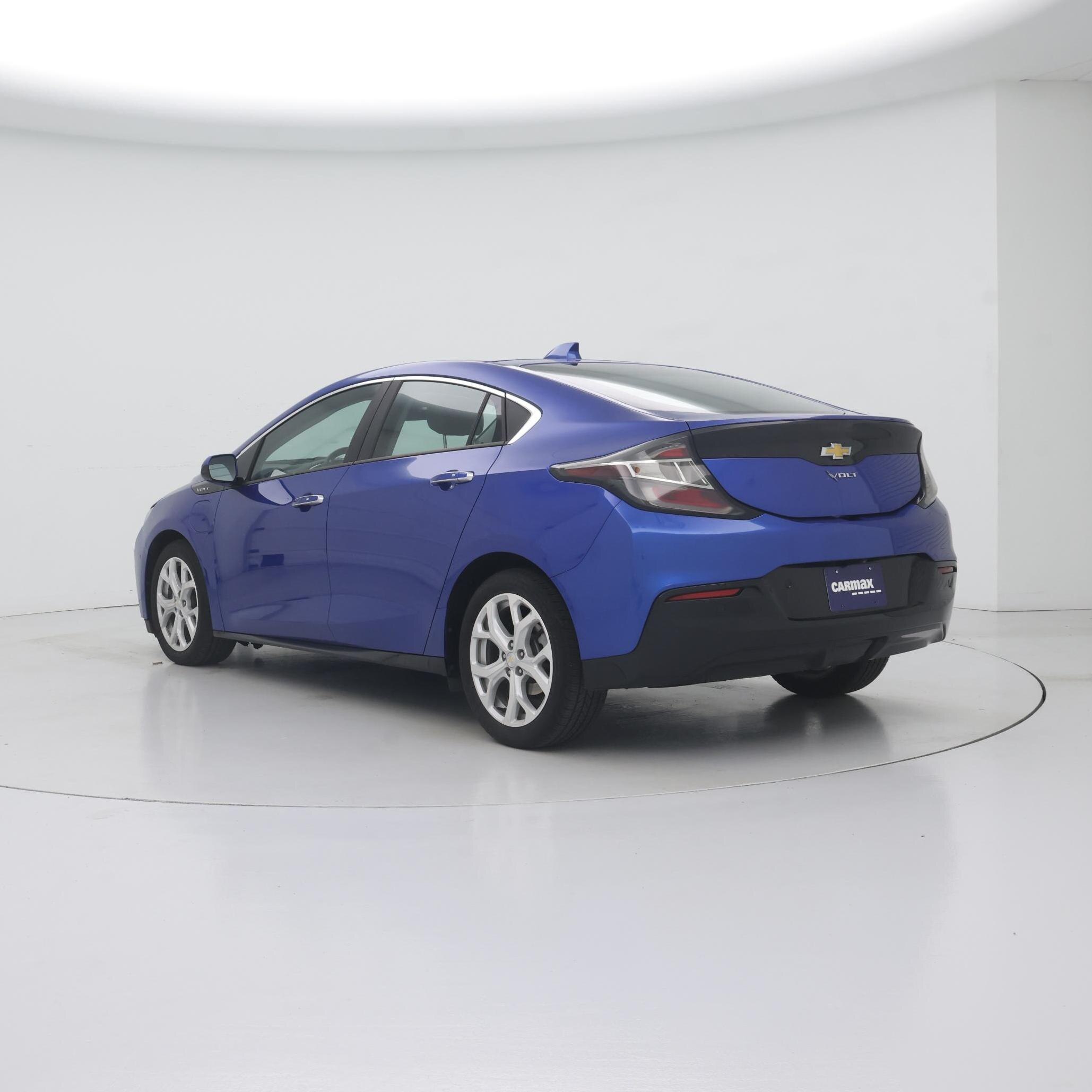 Thumbnail: 2018 Chevrolet Volt - 2