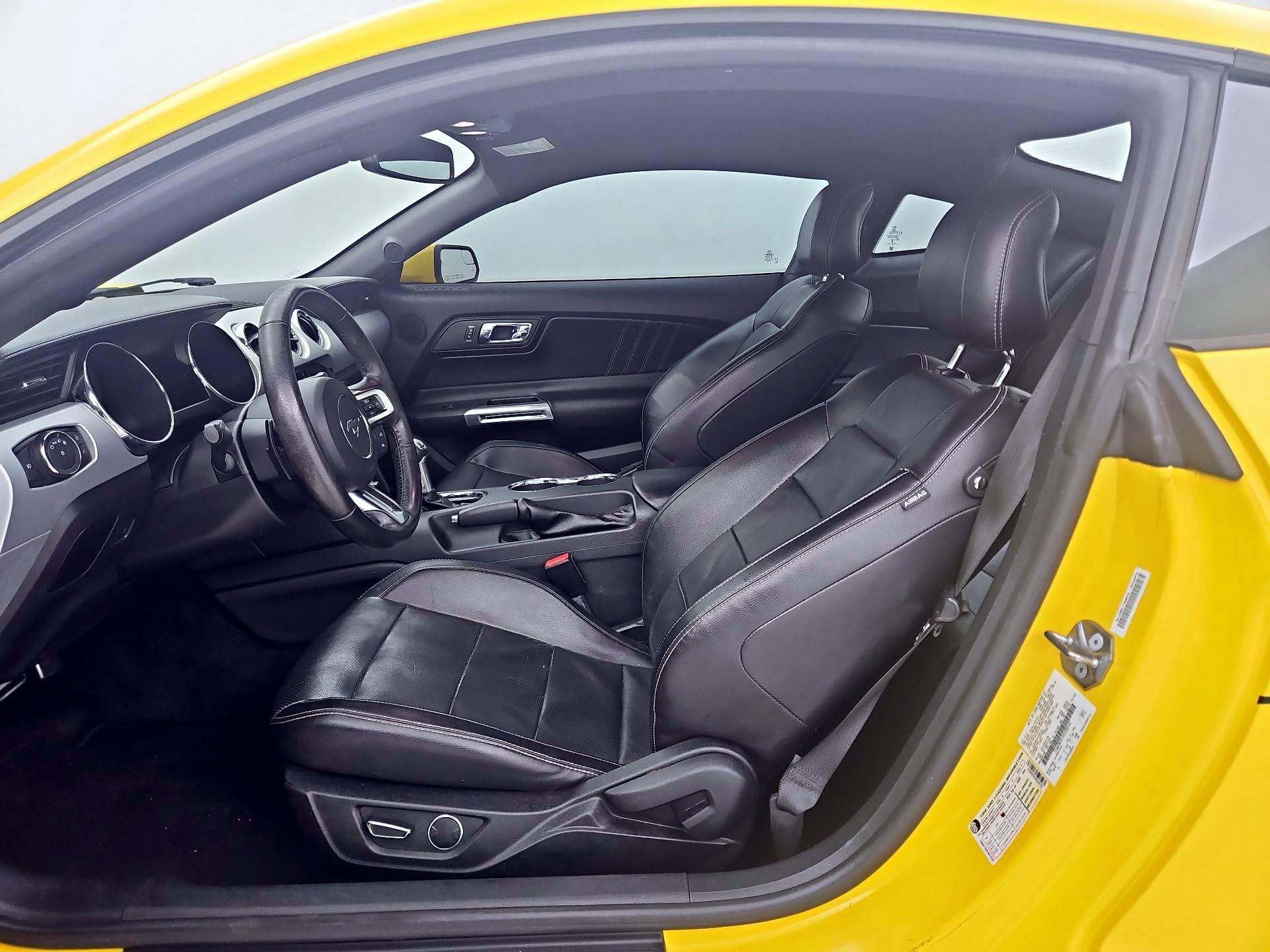 Thumbnail: 2017 Ford Mustang - 11