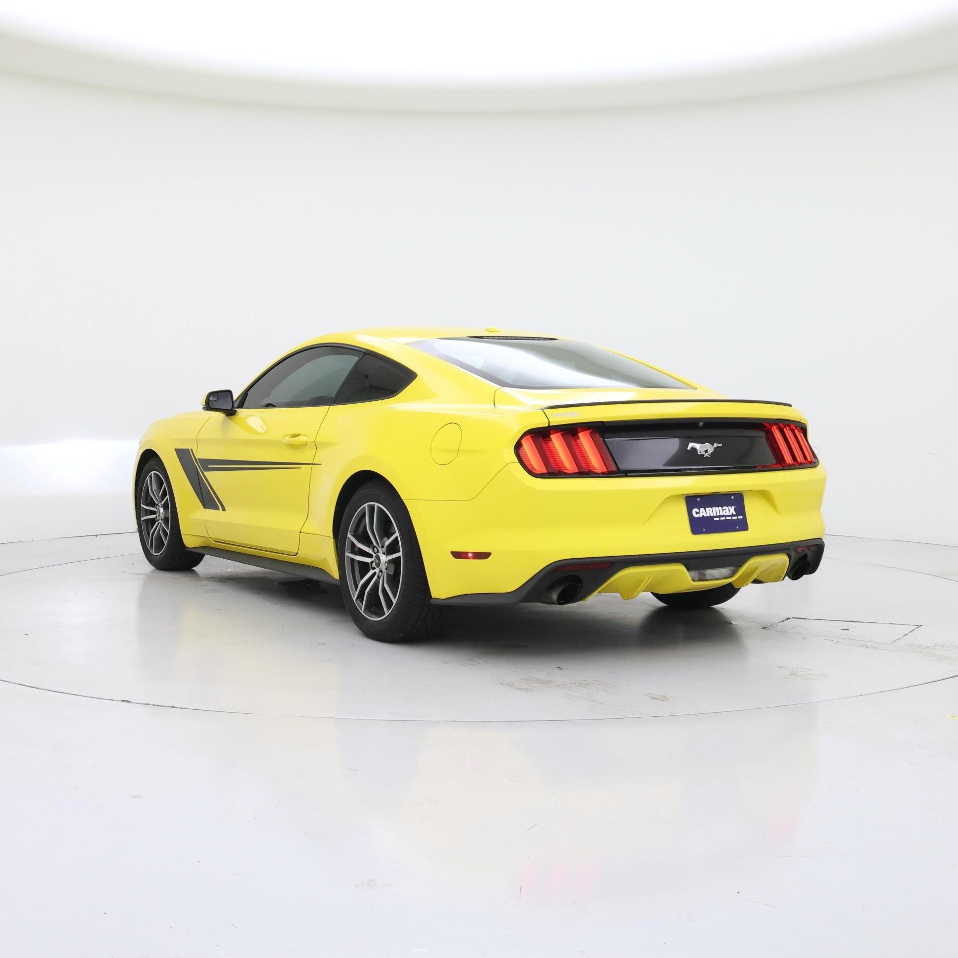 Thumbnail: 2017 Ford Mustang - 2