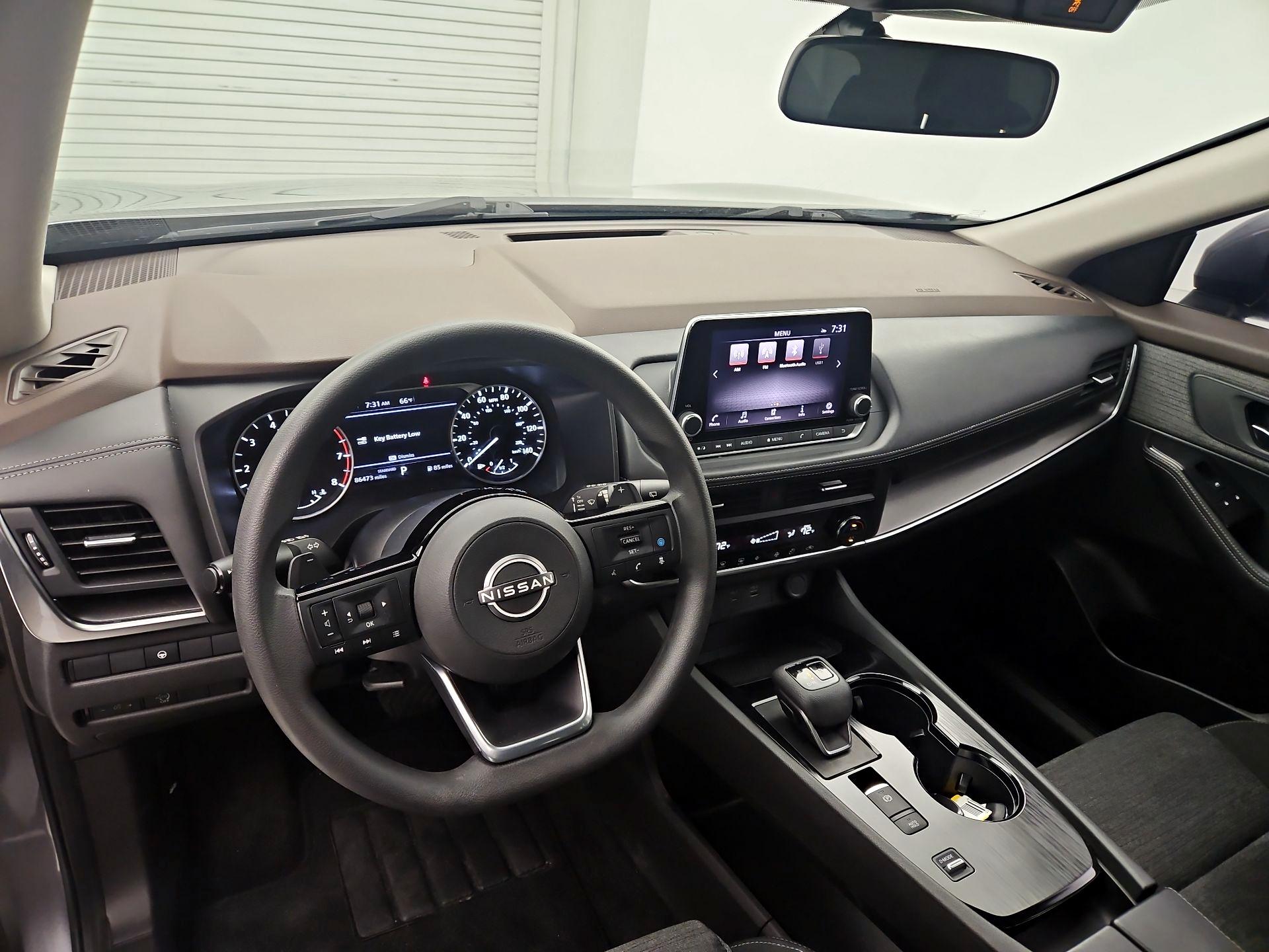 Thumbnail: 2023 Nissan Rogue - 9