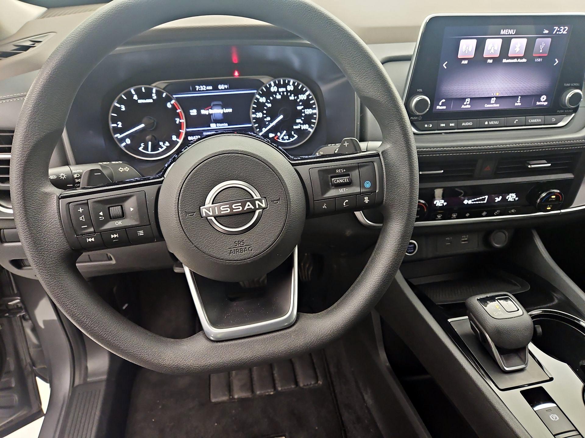 Thumbnail: 2023 Nissan Rogue - 10