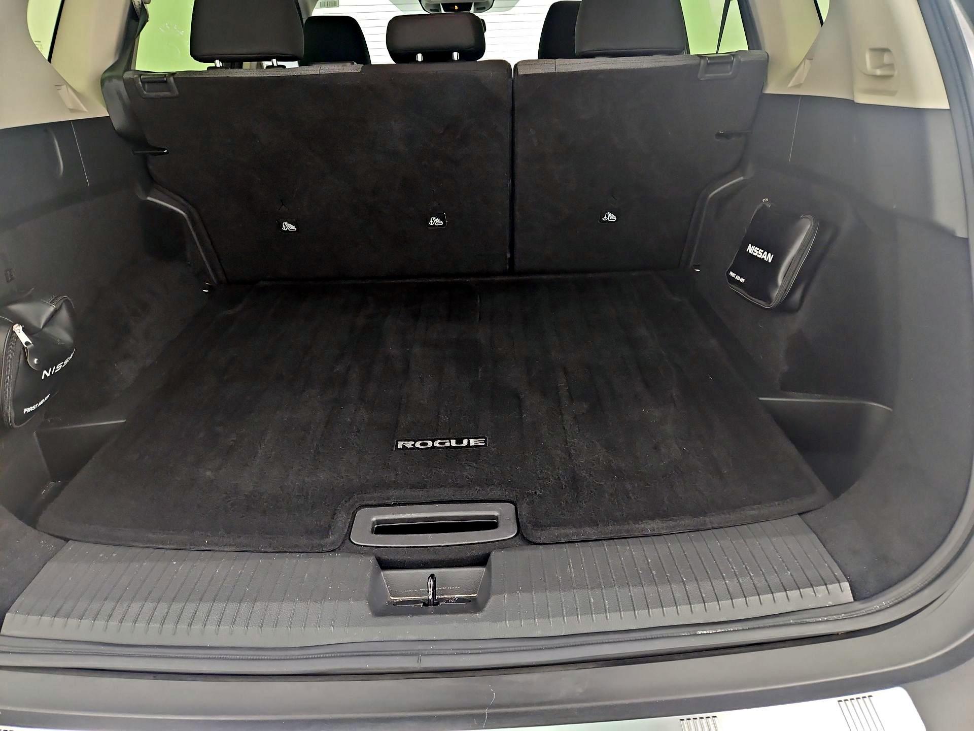 Thumbnail: 2023 Nissan Rogue - 20