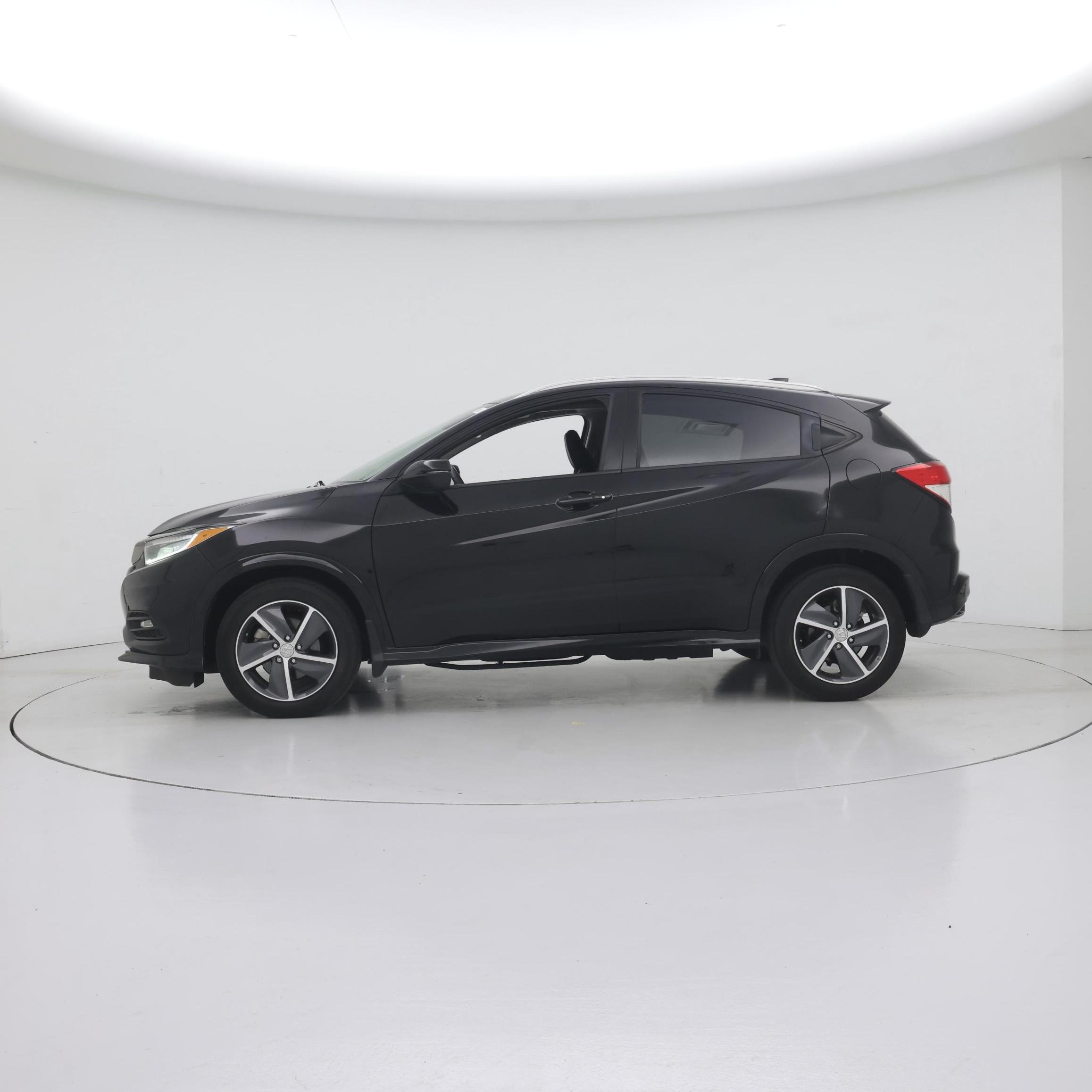 Thumbnail: 2019 Honda HR-V - 3