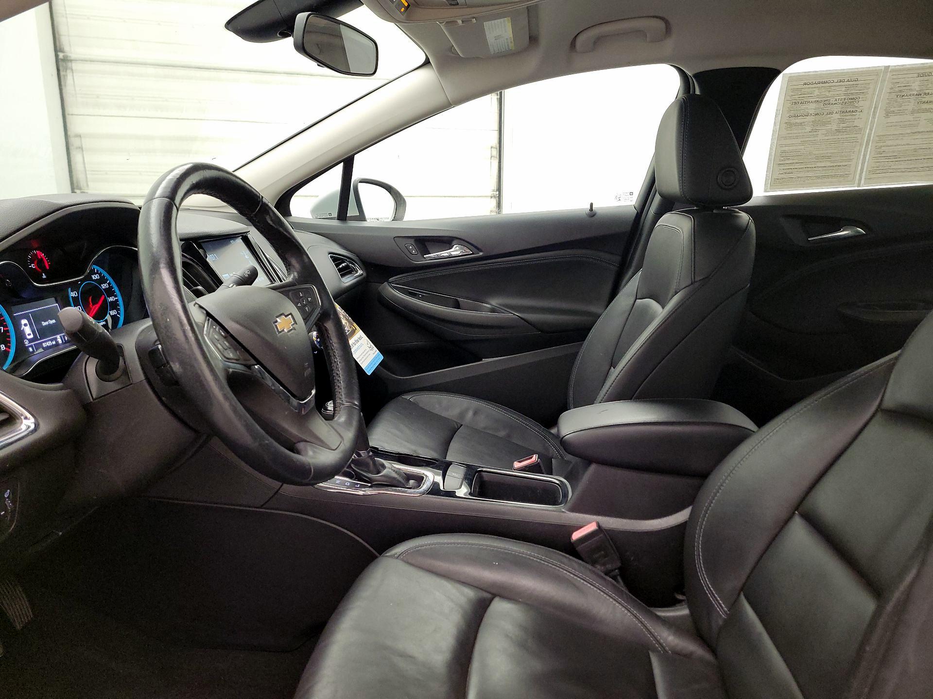 Thumbnail: 2017 Chevrolet Cruze - 11