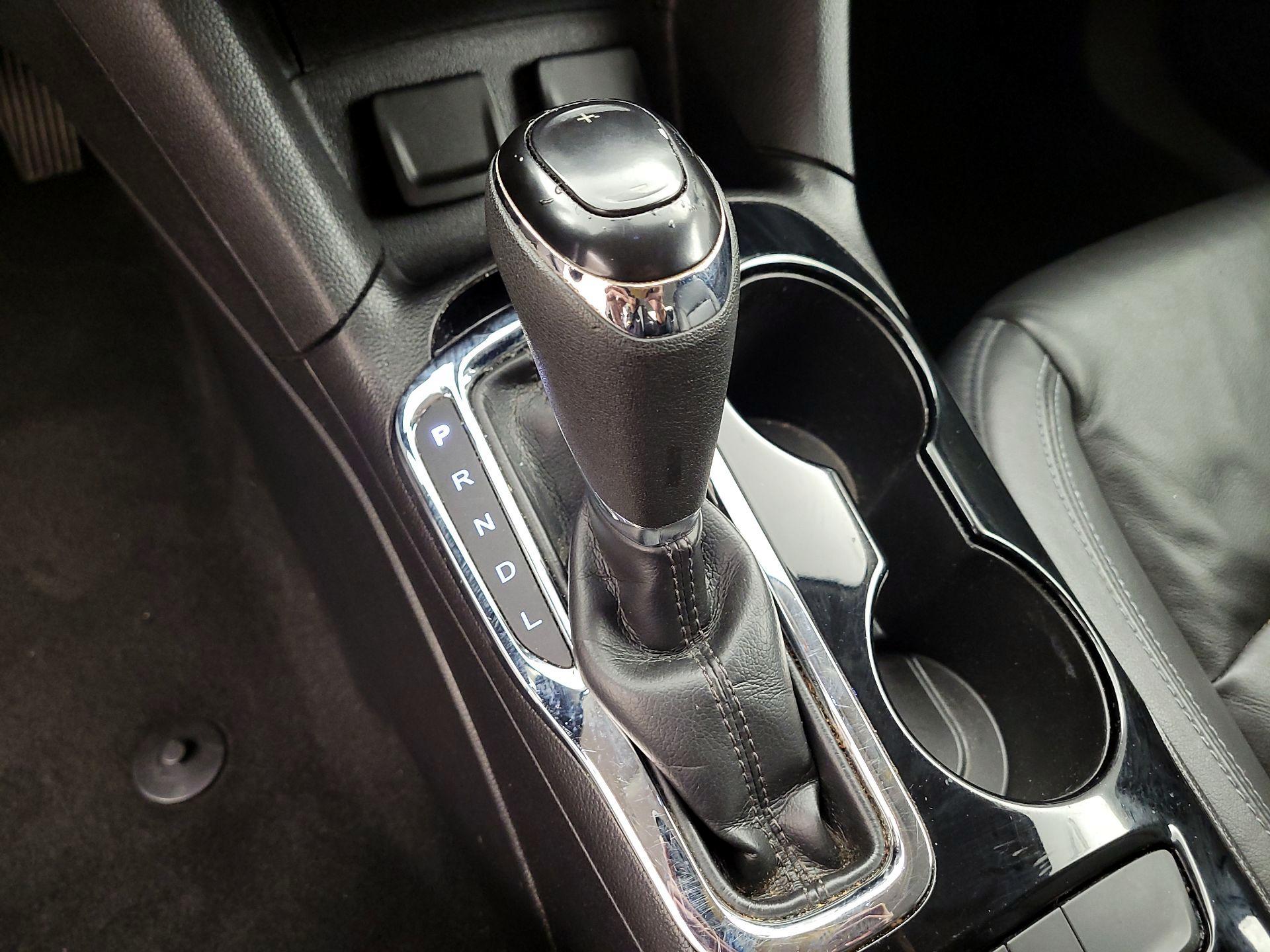 Thumbnail: 2017 Chevrolet Cruze - 17