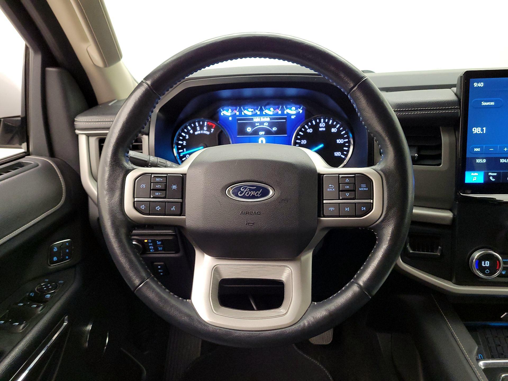 Thumbnail: 2022 Ford Expedition - 10