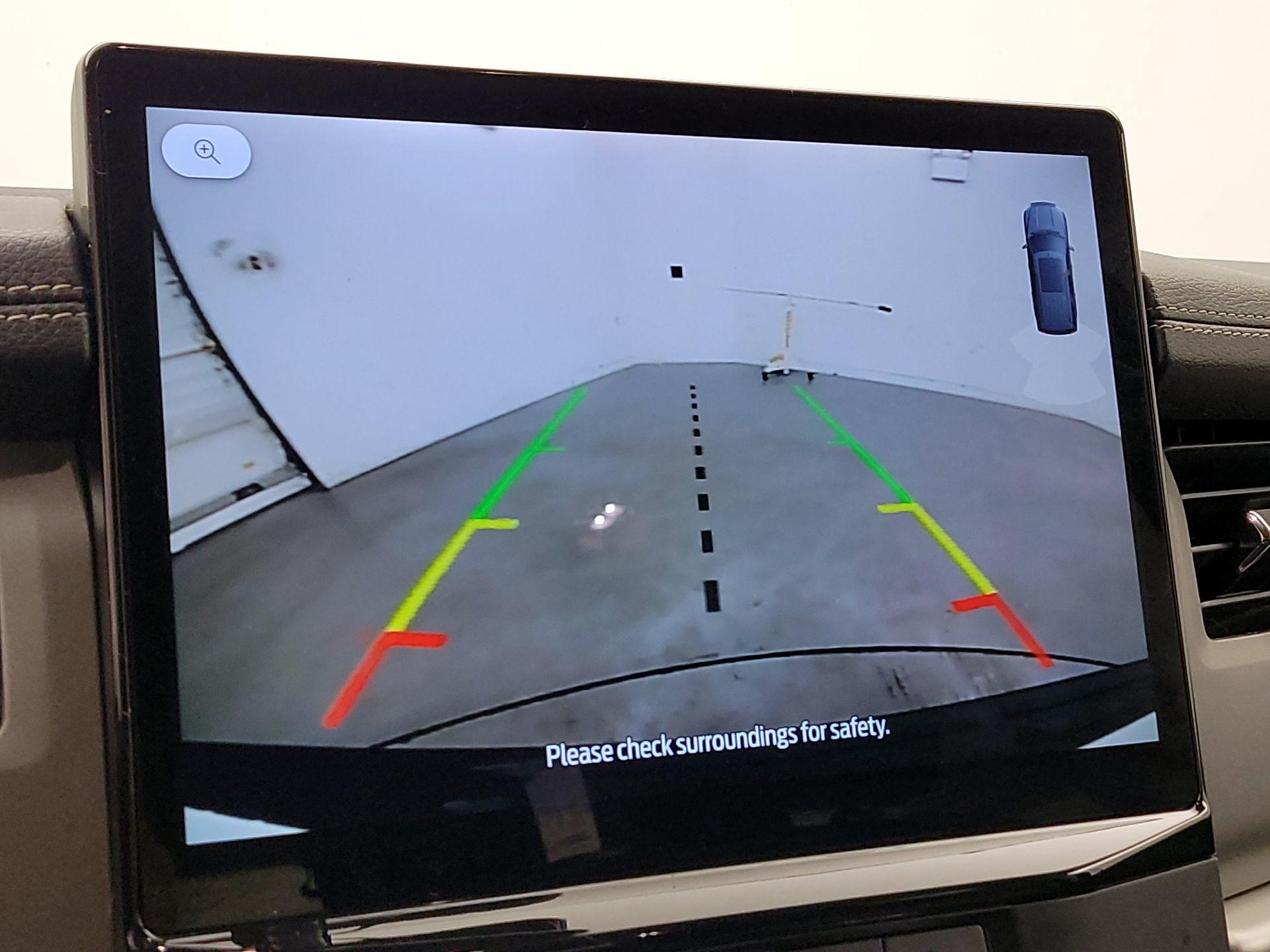 Thumbnail: 2022 Ford Expedition - 14