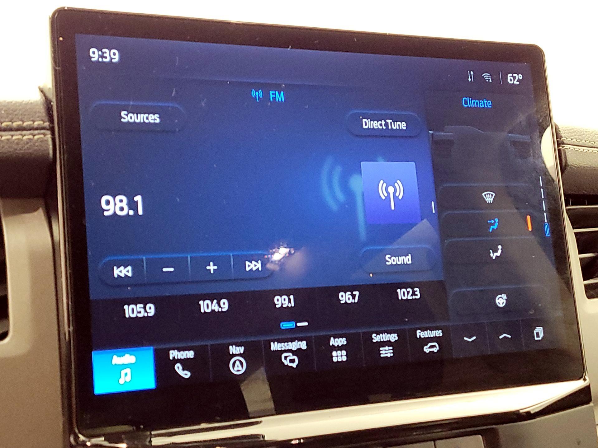 Thumbnail: 2022 Ford Expedition - 15