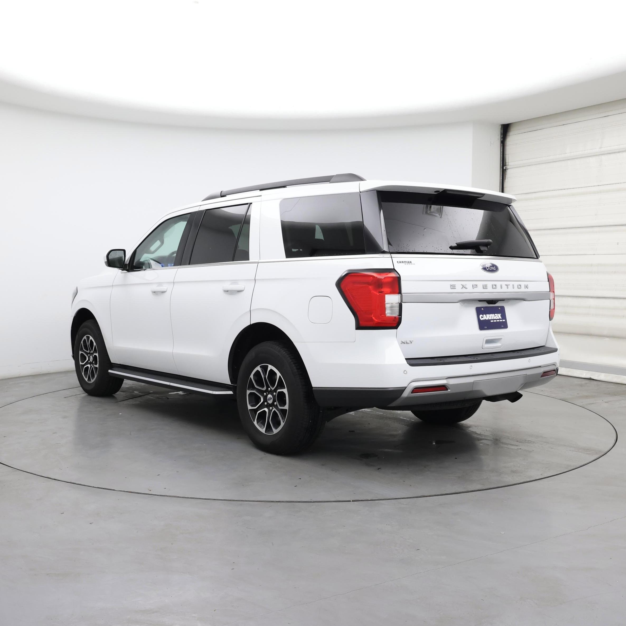 Thumbnail: 2022 Ford Expedition - 2