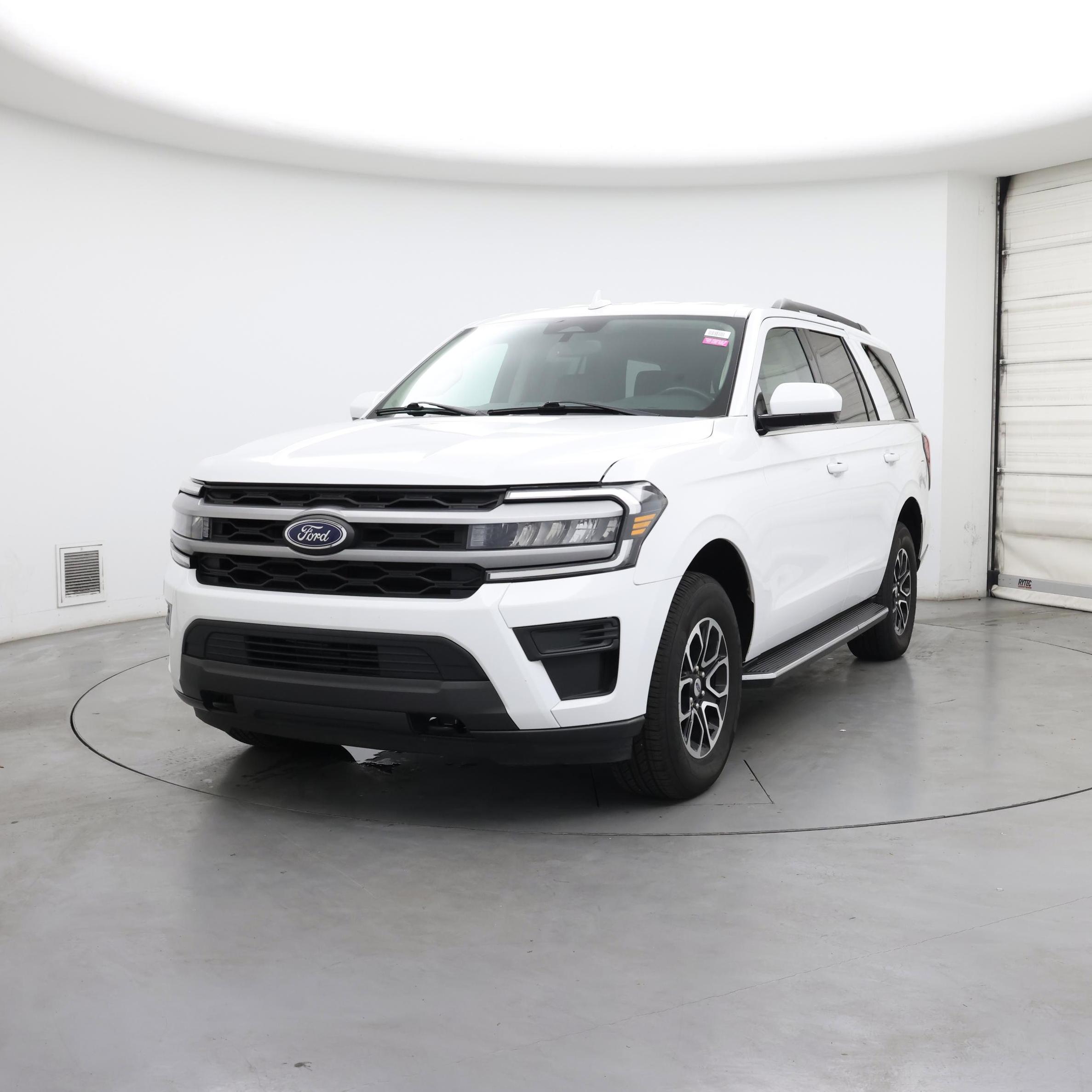 Thumbnail: 2022 Ford Expedition - 4