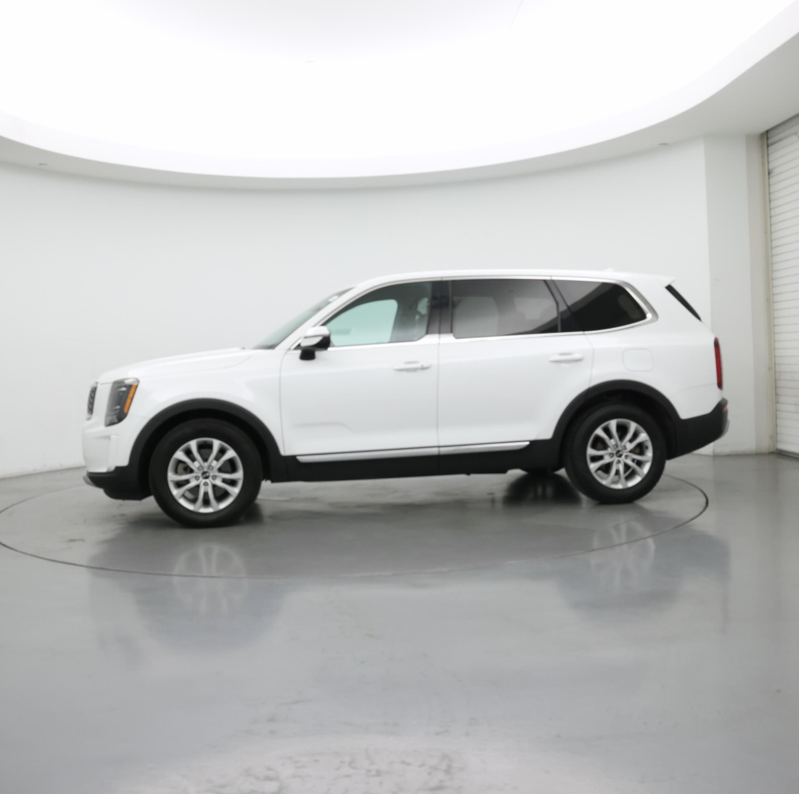 Thumbnail: 2021 Kia Telluride - 3