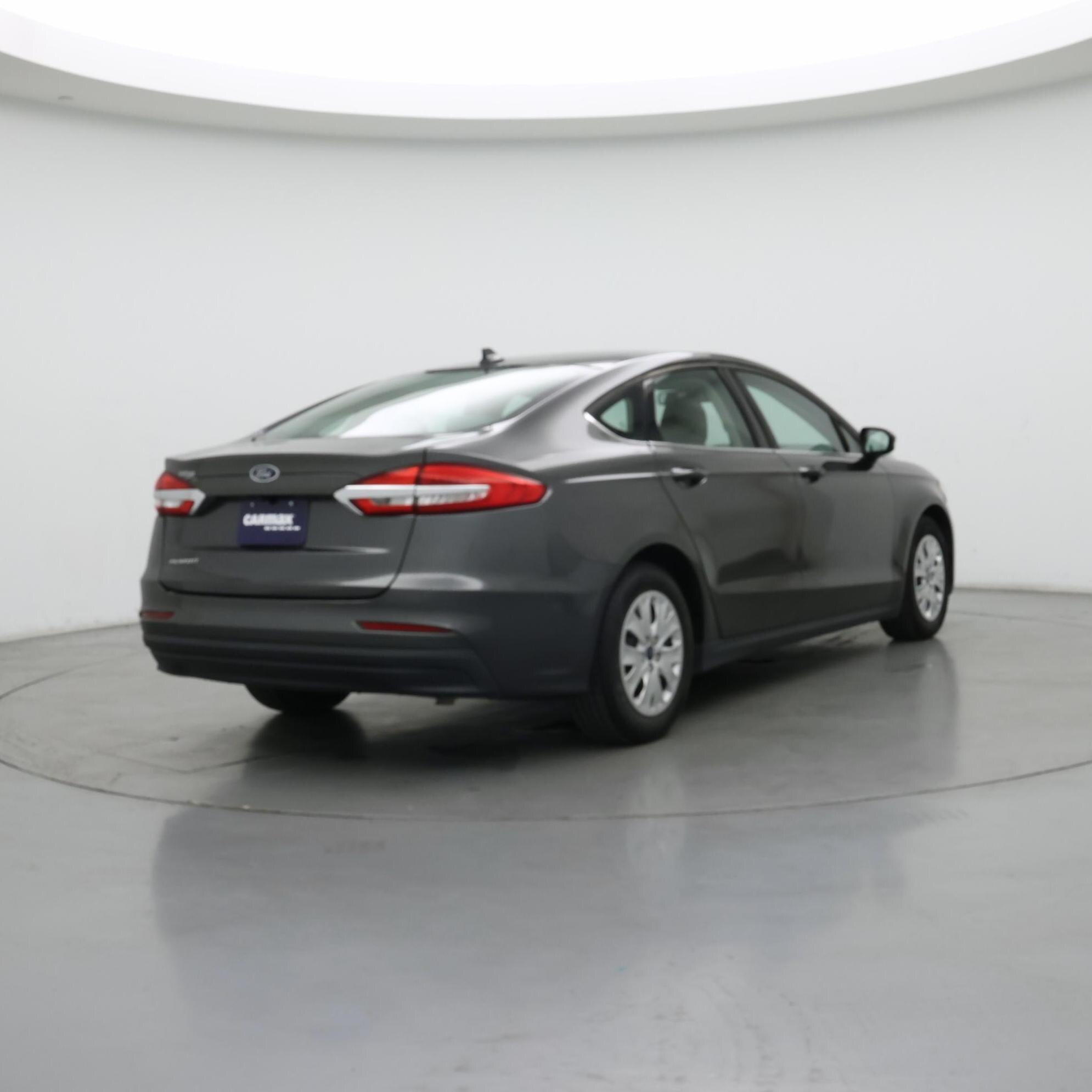 Thumbnail: 2020 Ford Fusion - 8