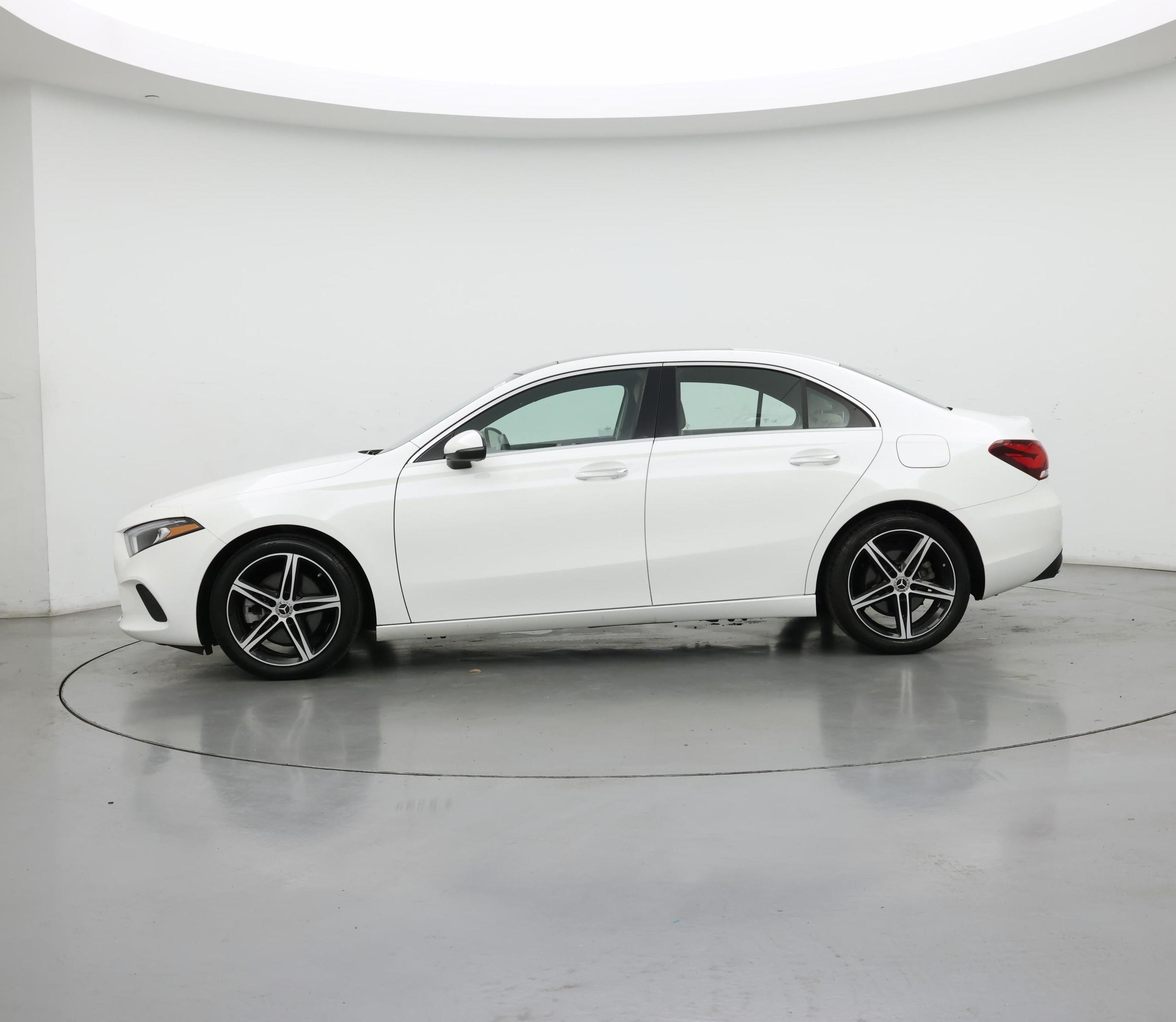 Thumbnail: 2022 Mercedes-Benz A-Class - 3