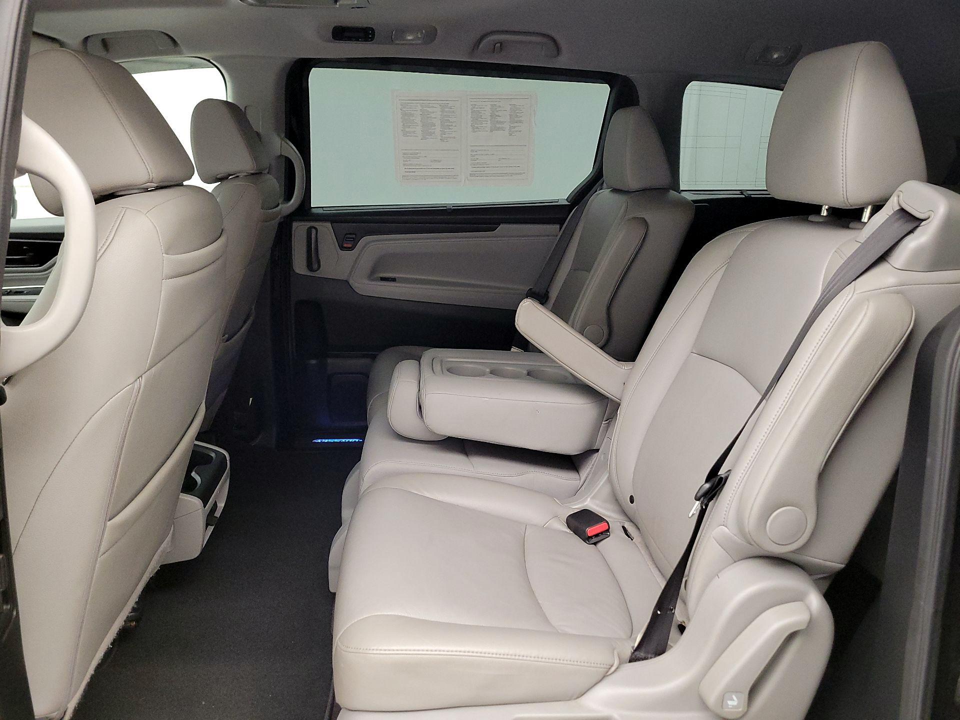 Thumbnail: 2018 Honda Odyssey - 19