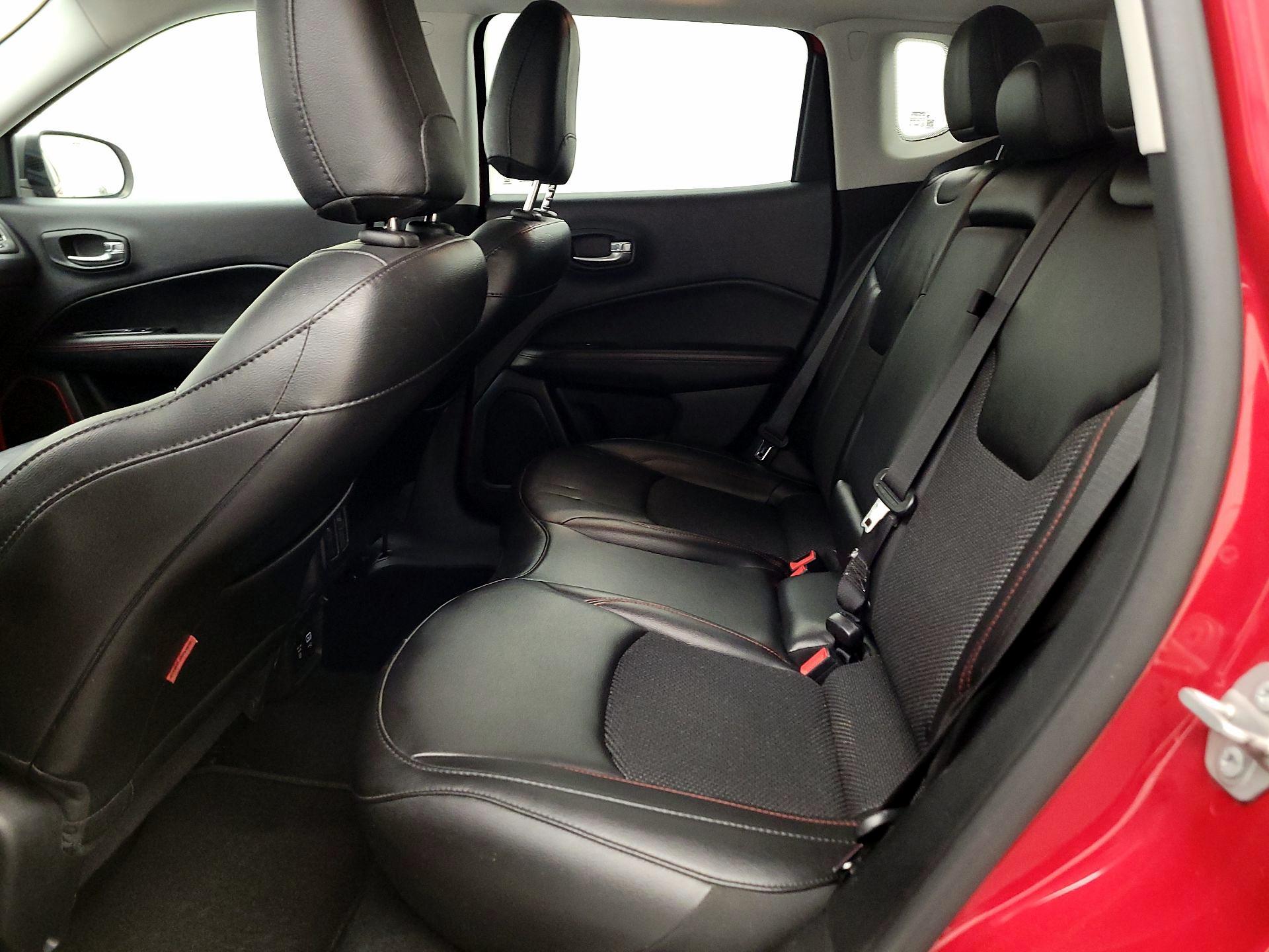 Thumbnail: 2020 Jeep Compass - 19