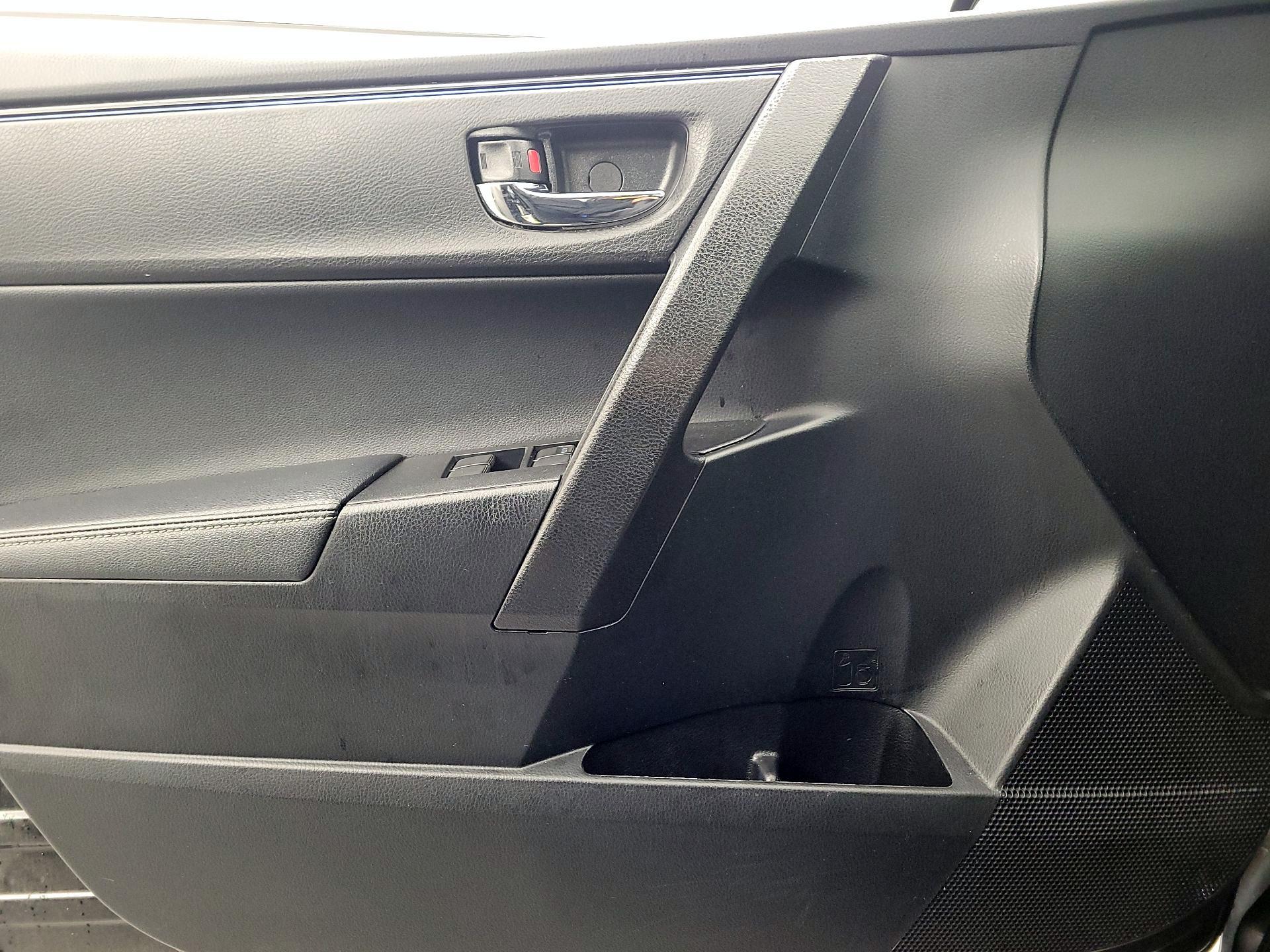 Thumbnail: 2019 Toyota Corolla - 12