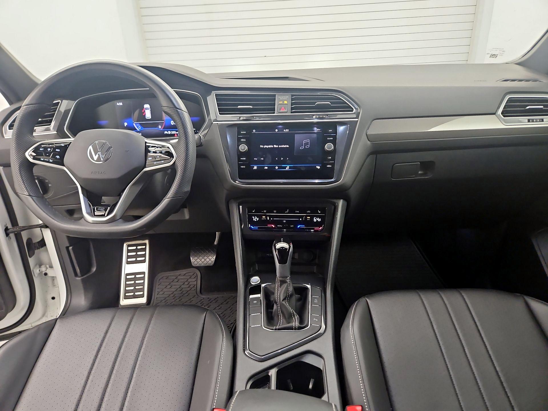 Thumbnail: 2024 Volkswagen Tiguan - 9