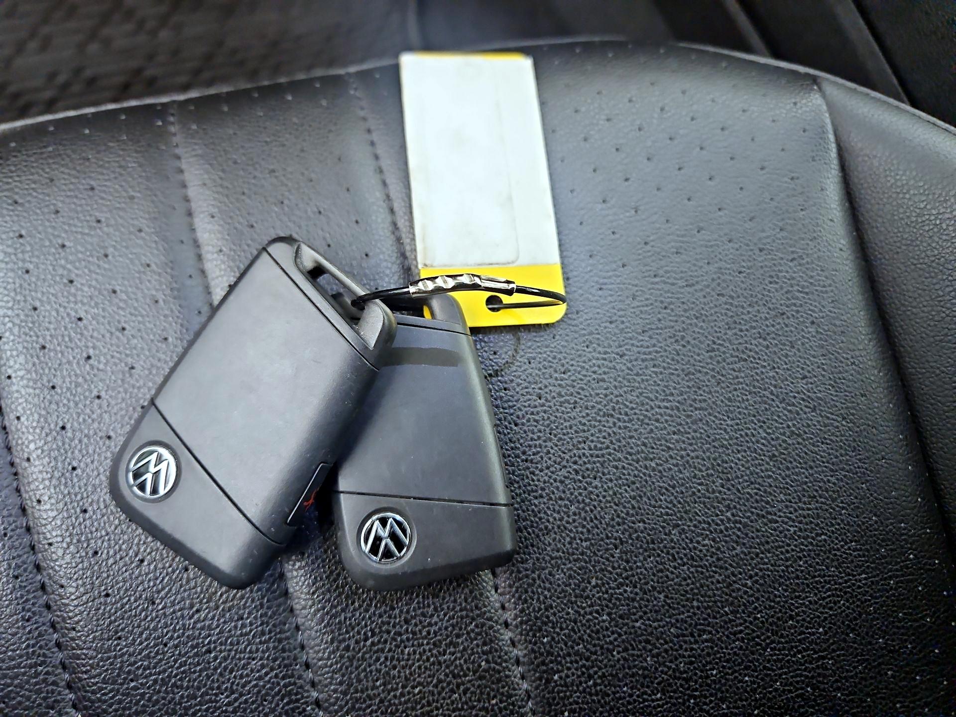 Thumbnail: 2024 Volkswagen Tiguan - 19