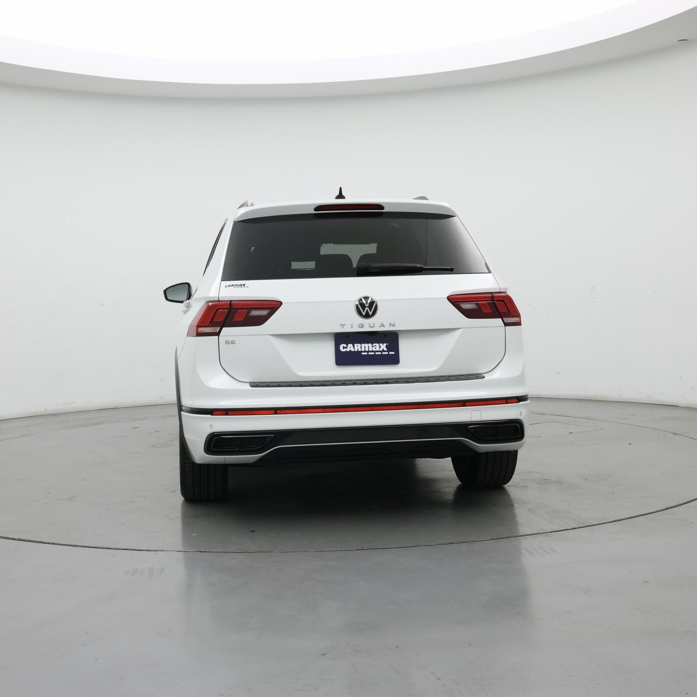 Thumbnail: 2024 Volkswagen Tiguan - 6