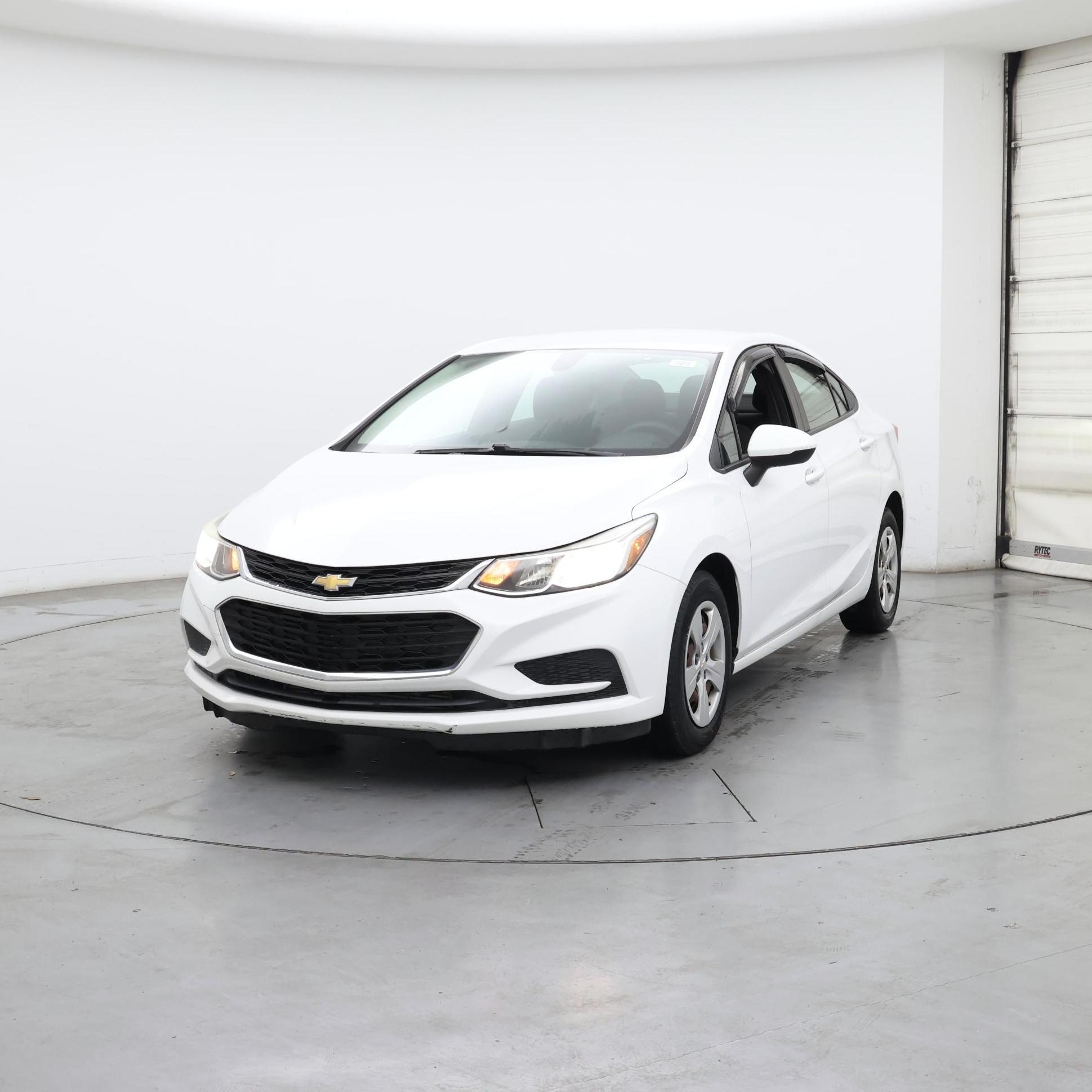 Thumbnail: 2018 Chevrolet Cruze - 4