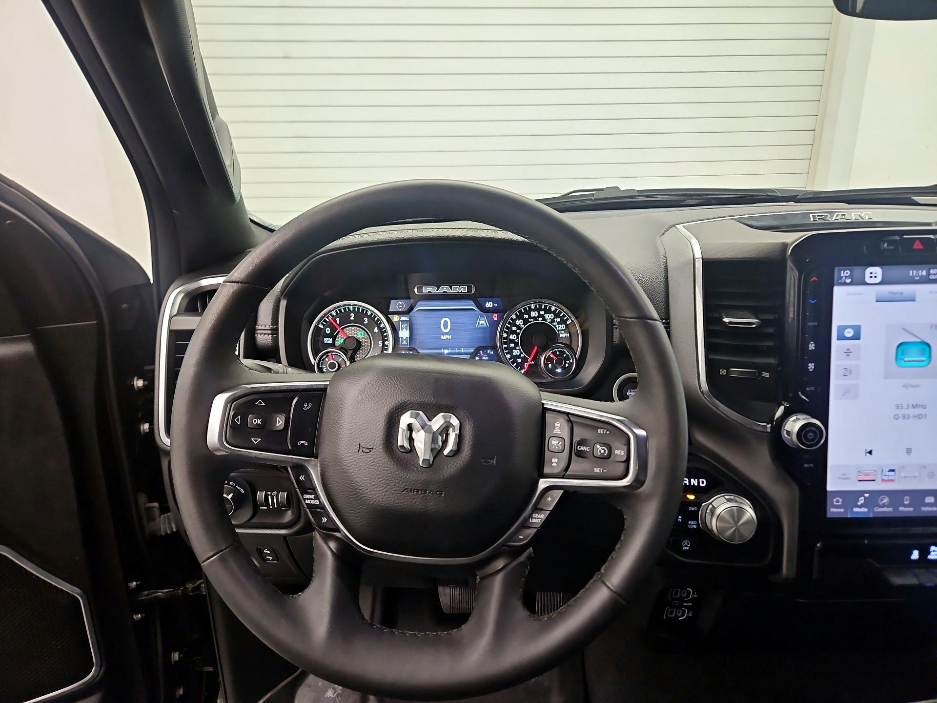 Thumbnail: 2025 RAM 1500 - 10