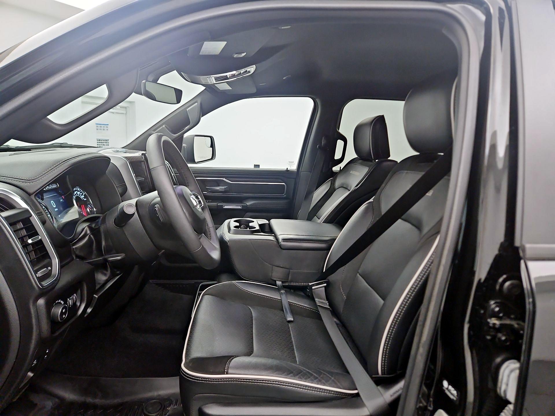 Thumbnail: 2025 RAM 1500 - 11