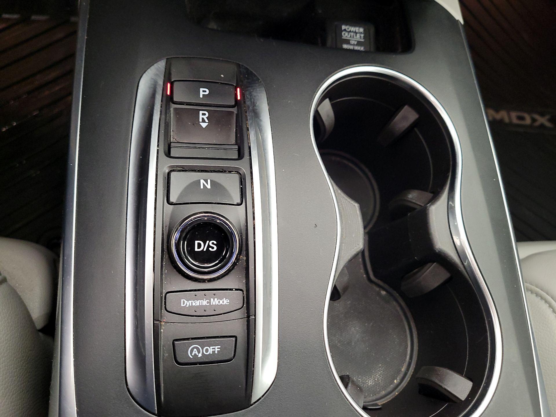 Thumbnail: 2020 Acura MDX - 15