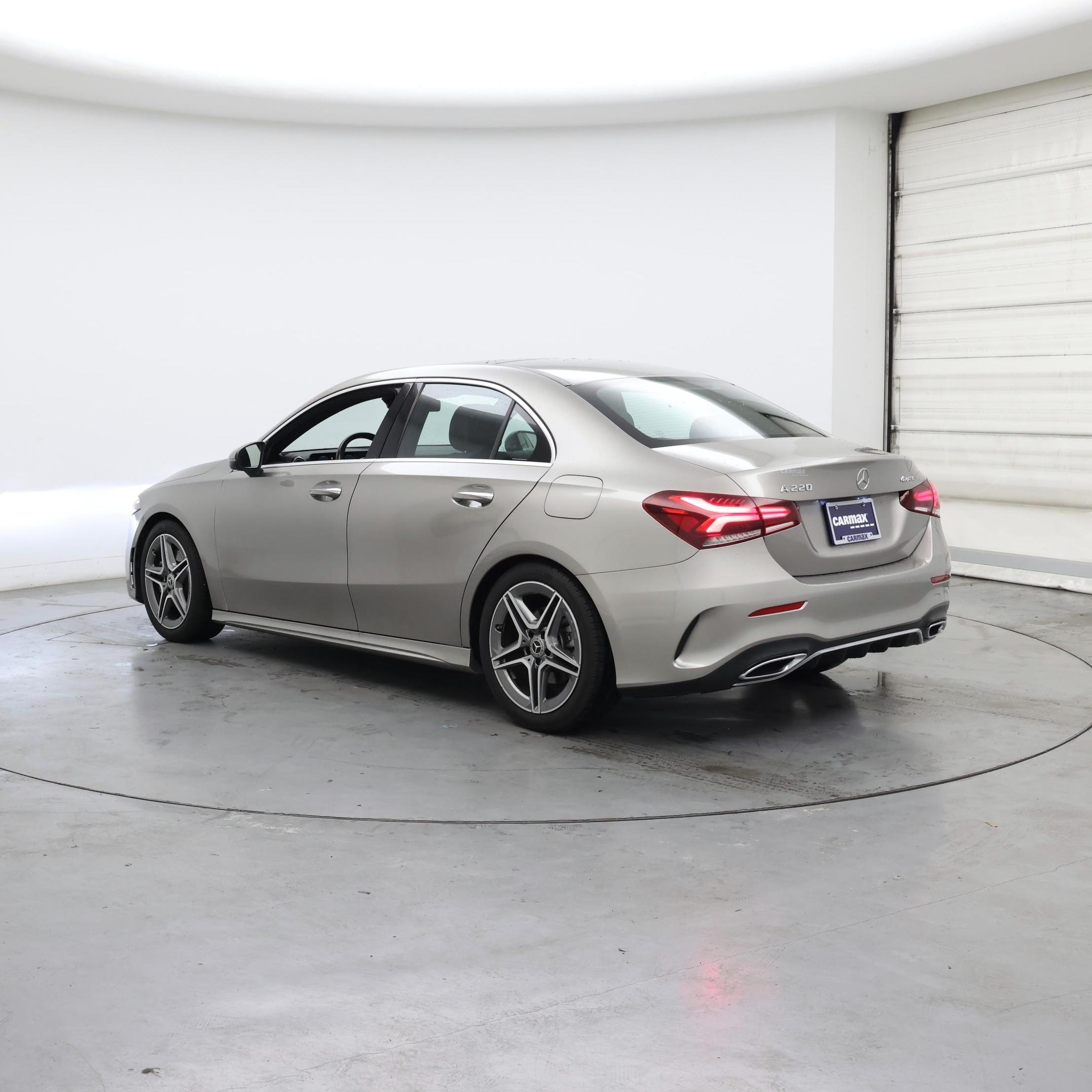 Thumbnail: 2019 Mercedes-Benz A-Class - 2