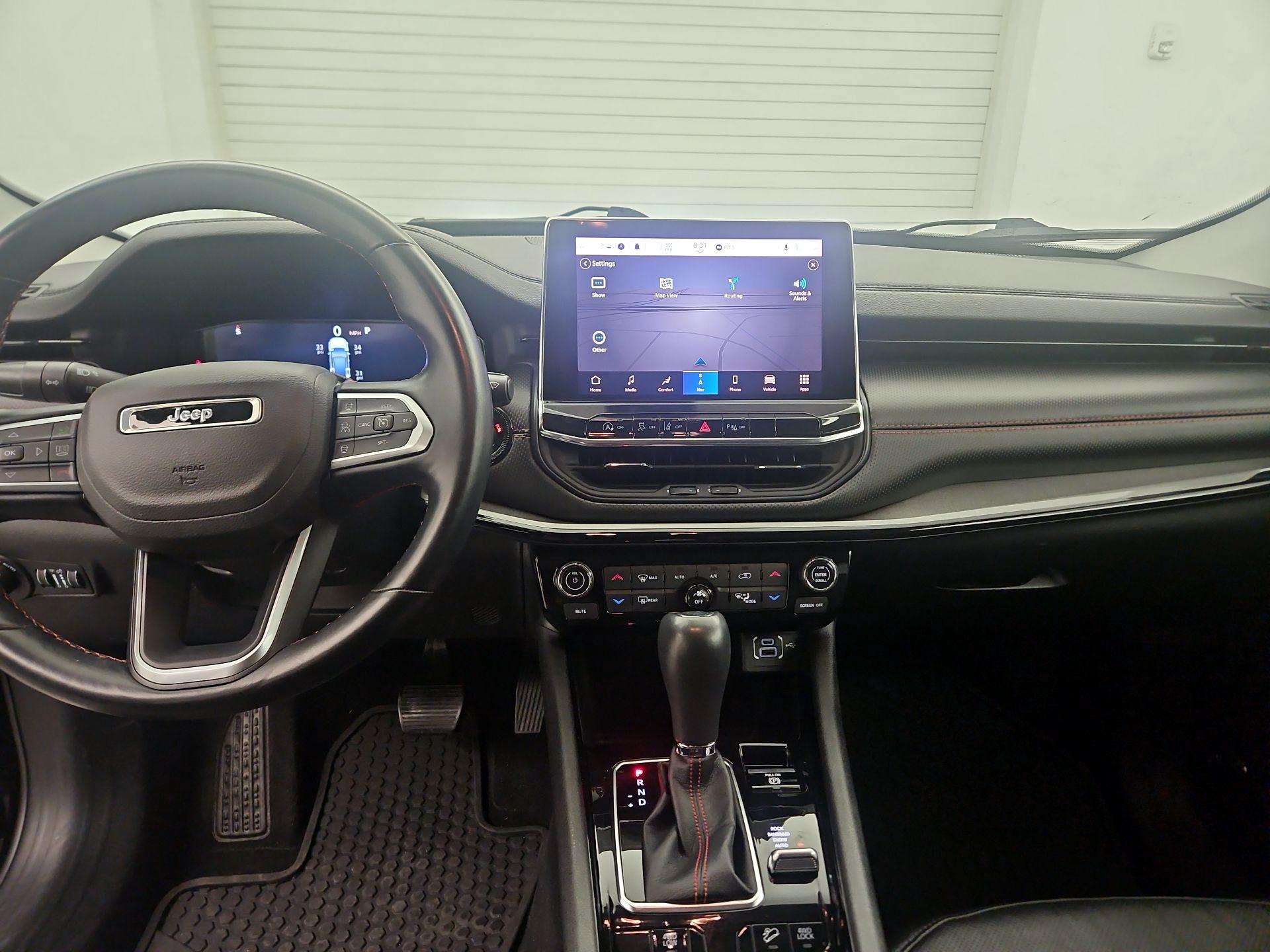 Thumbnail: 2022 Jeep Compass - 9